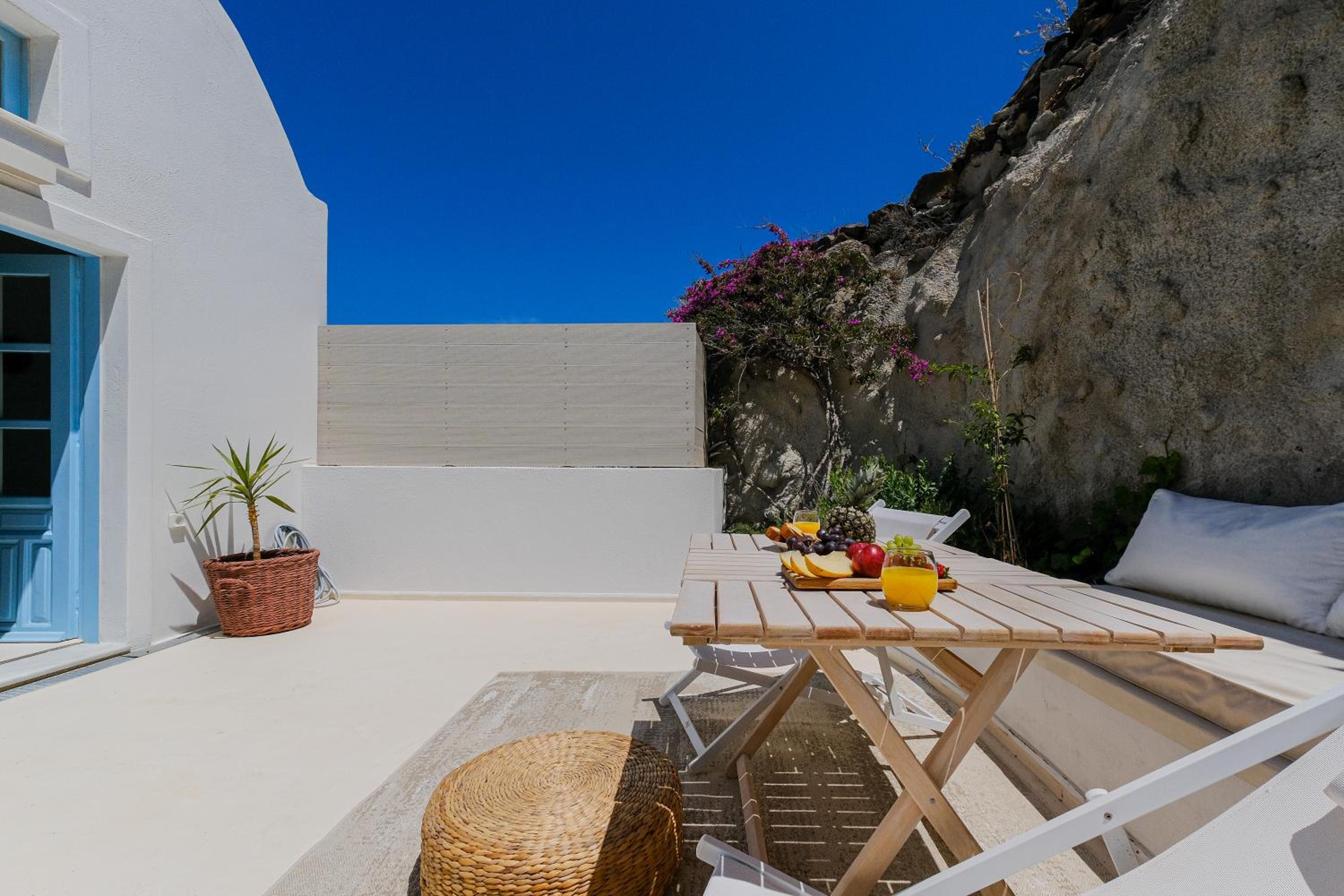 SunSea Living Suites