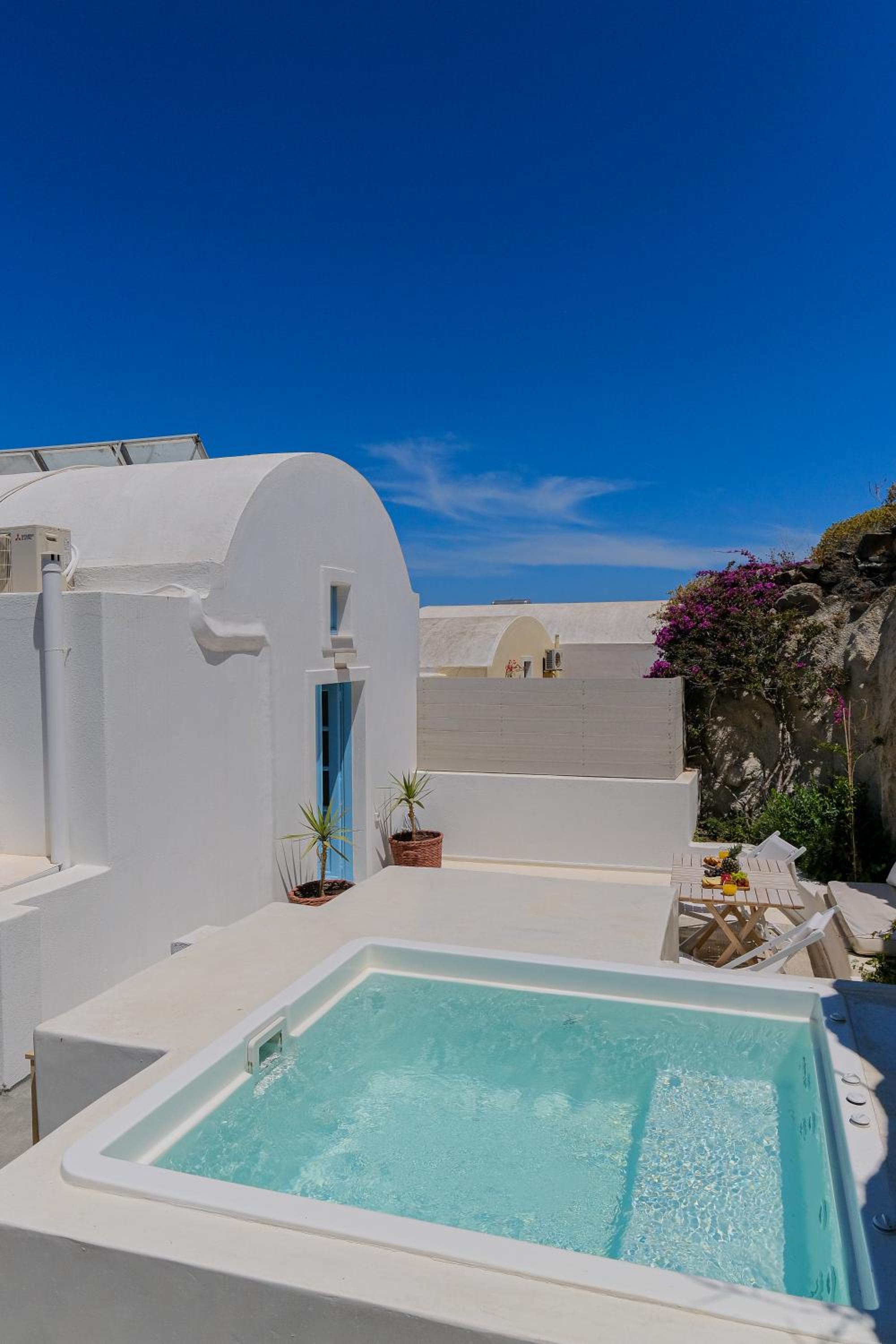 SunSea Living Suites