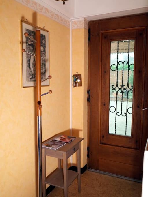 Maison de Jeanne view 3