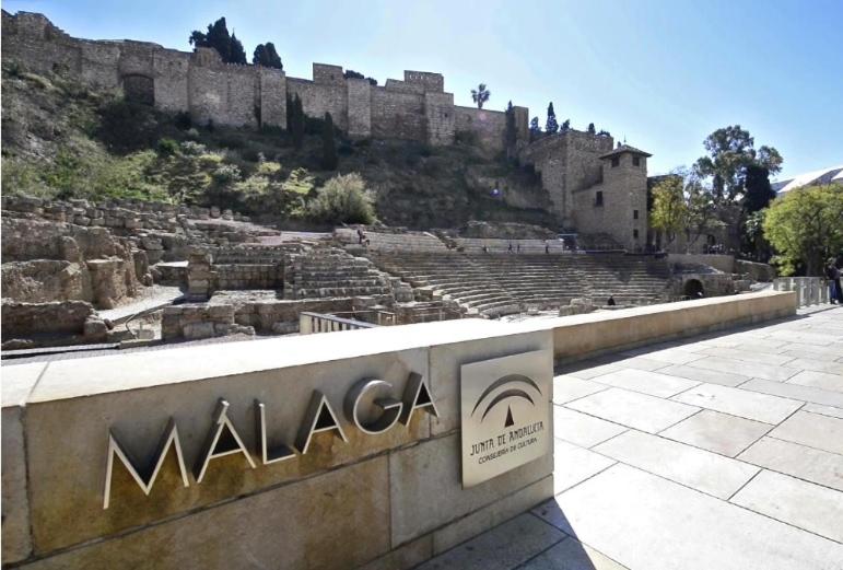 Malaga Center Lagunillas Apartments