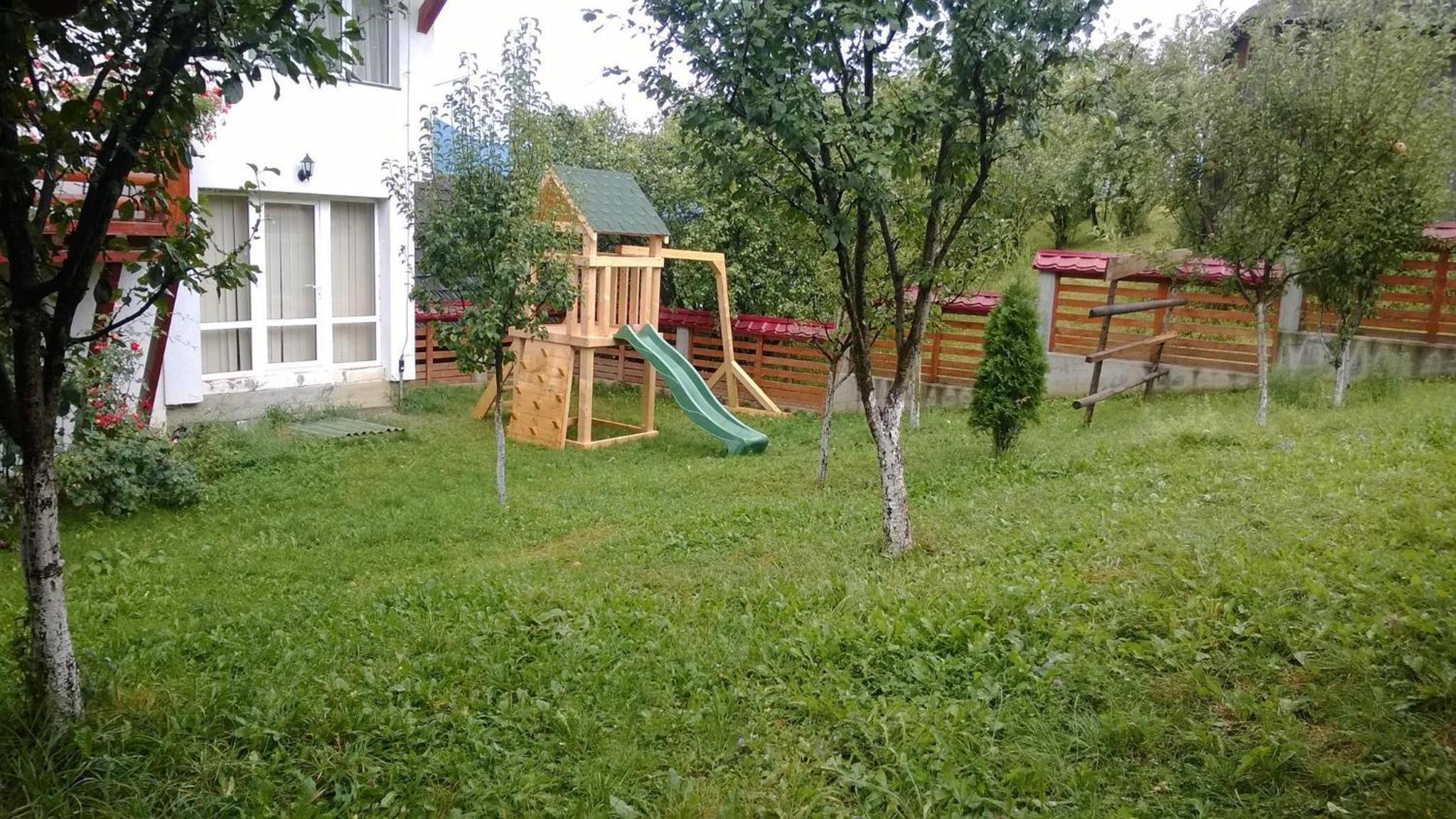 Photo 33