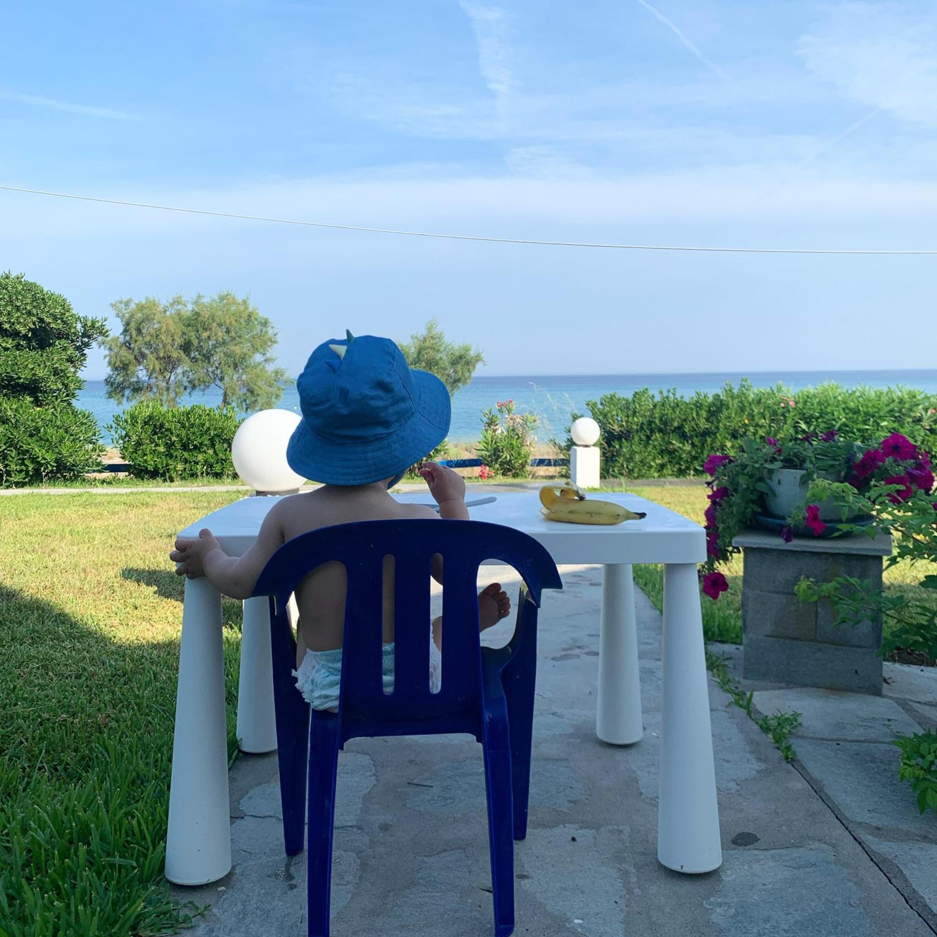 Sunset Beach House Posseidi view 3