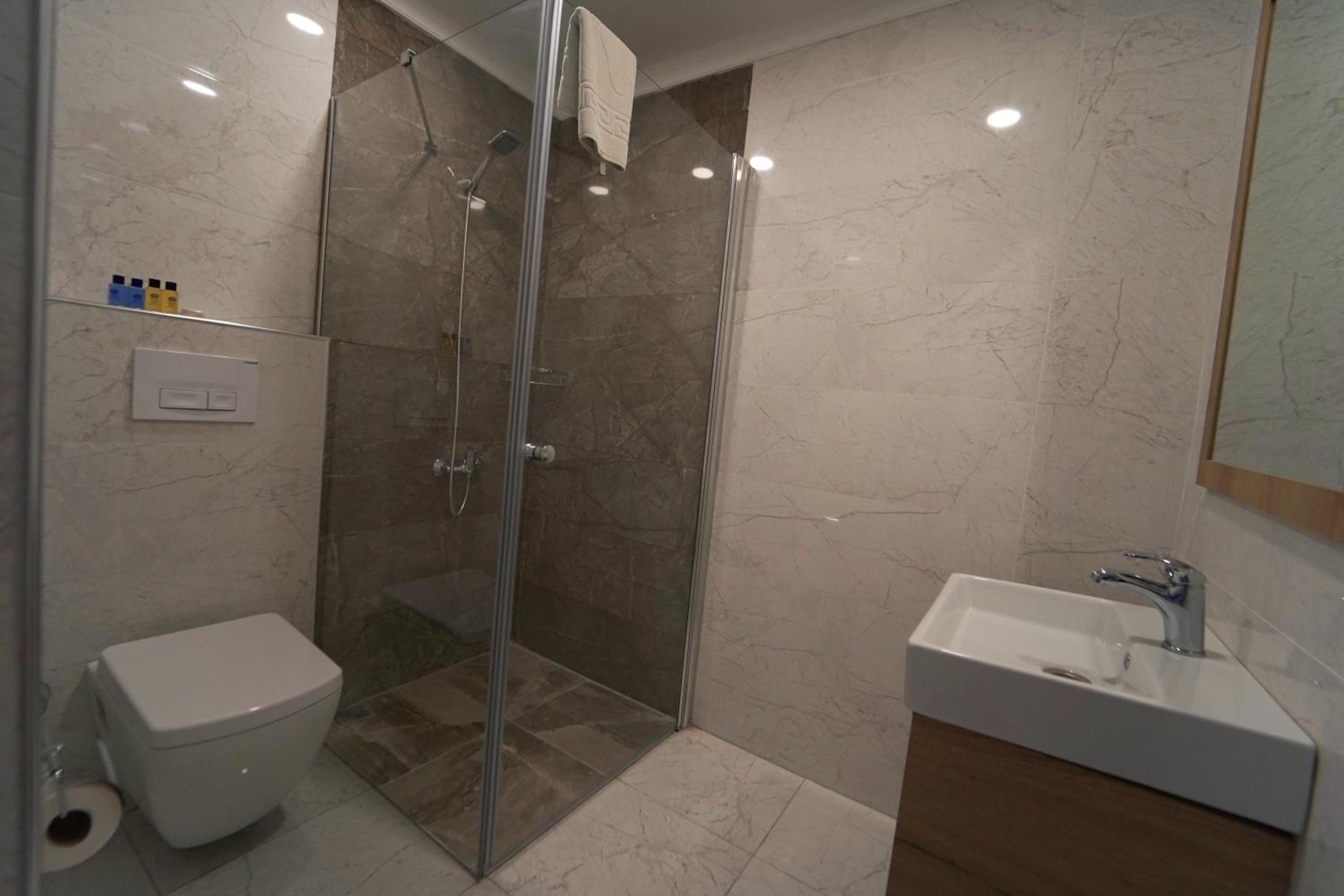 Hedef Kleopatra Otel