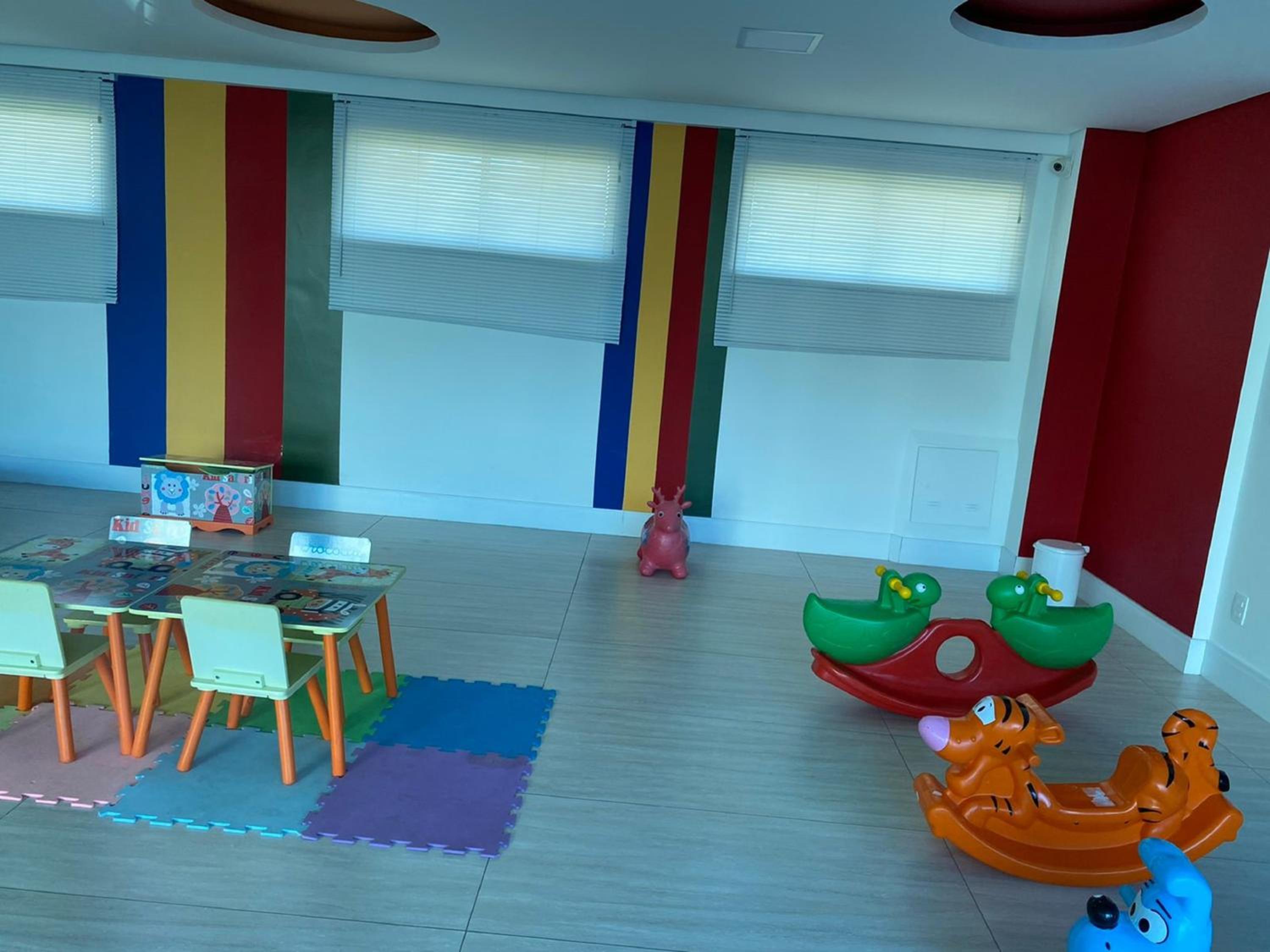 Apartamento completo no Beach Way Porto das Dunas - Apto Luxo