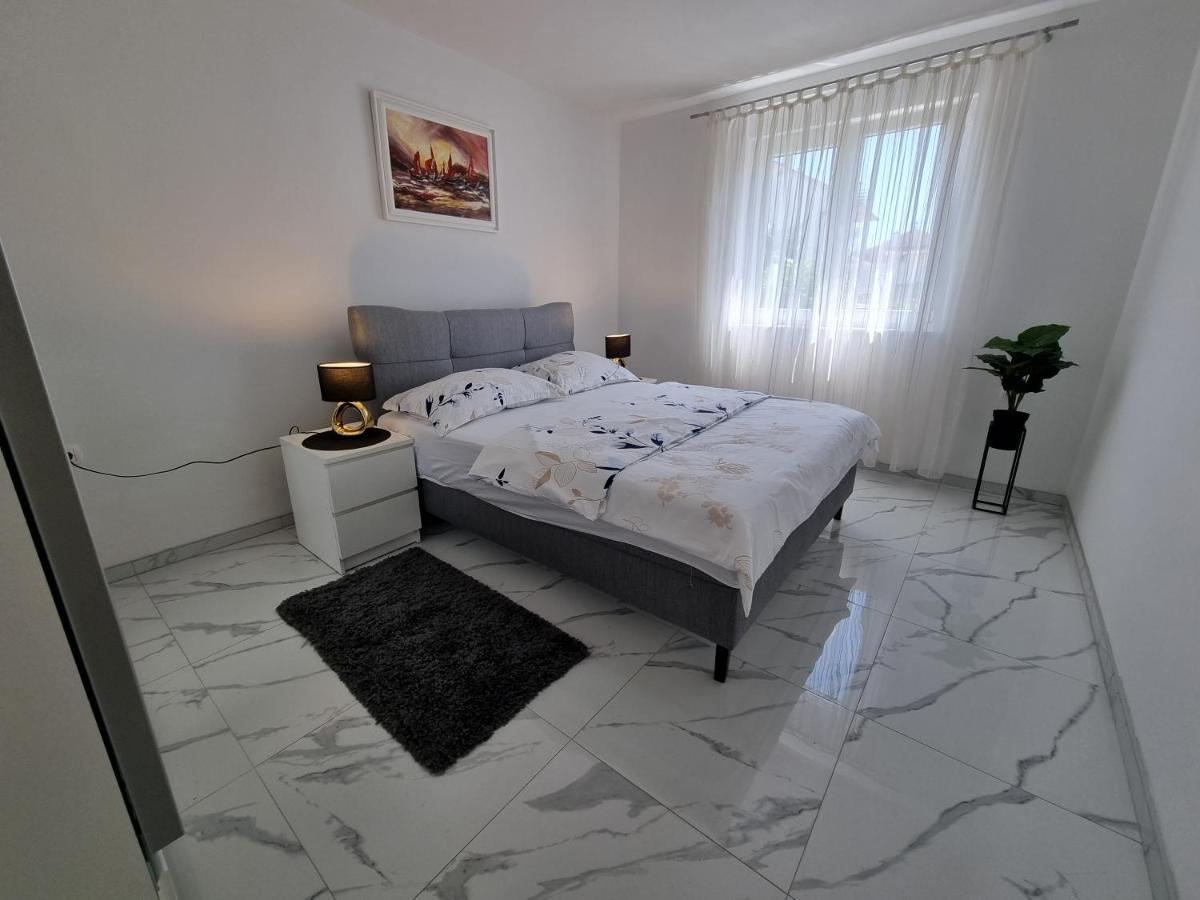 Apartman STRIGA view 3