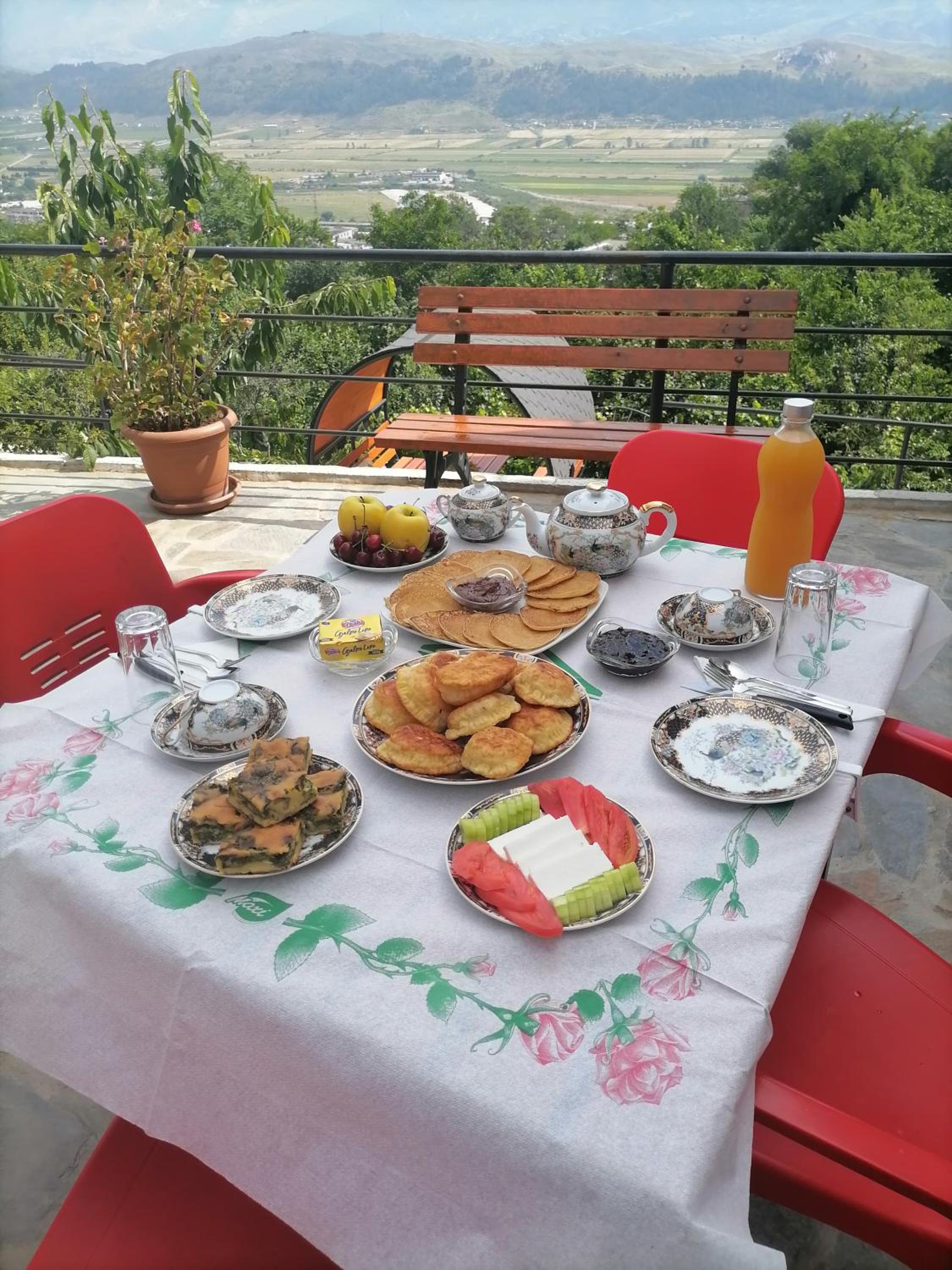 Bixhaku GuestHouse