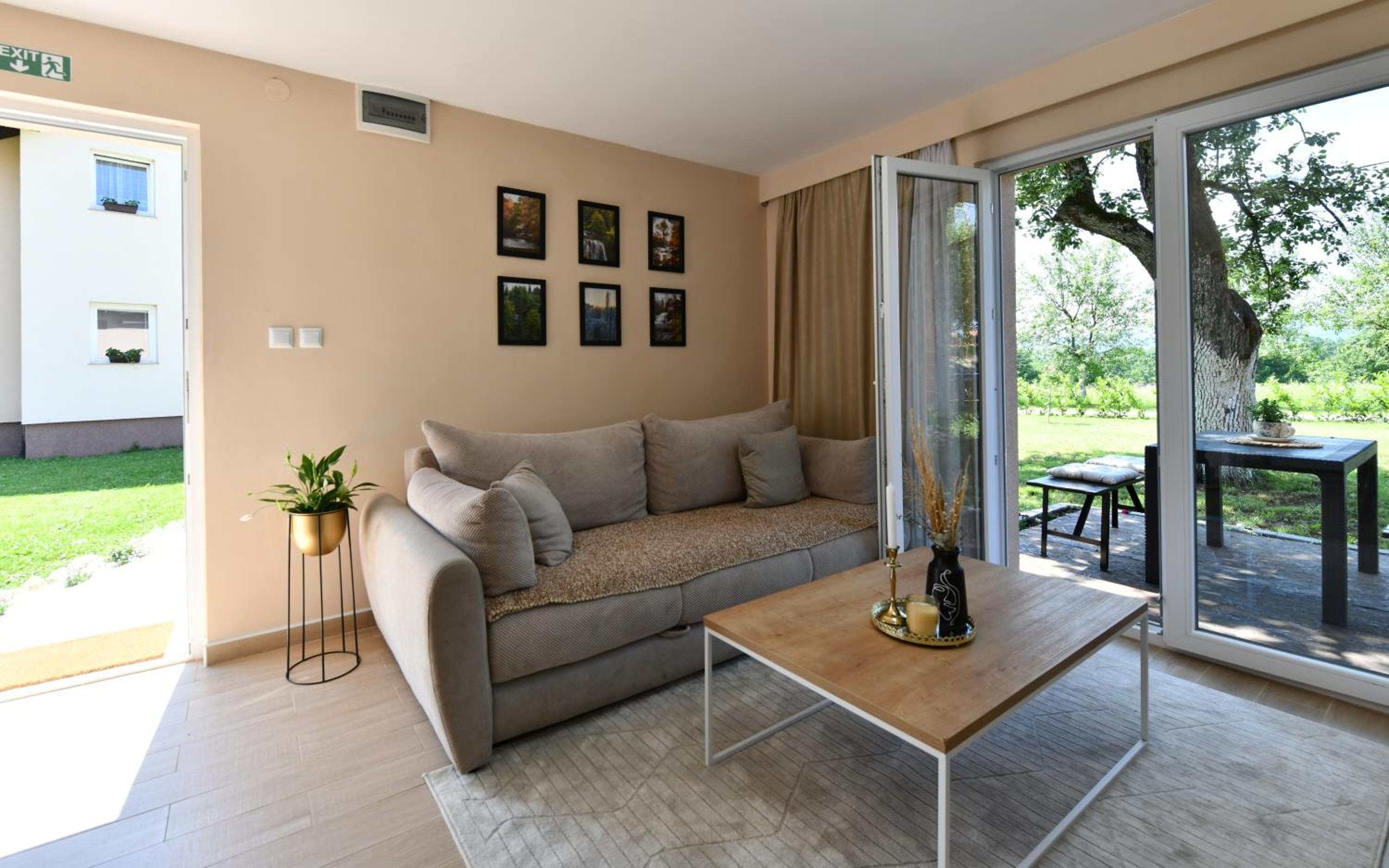 Apartments Green Linden view 3