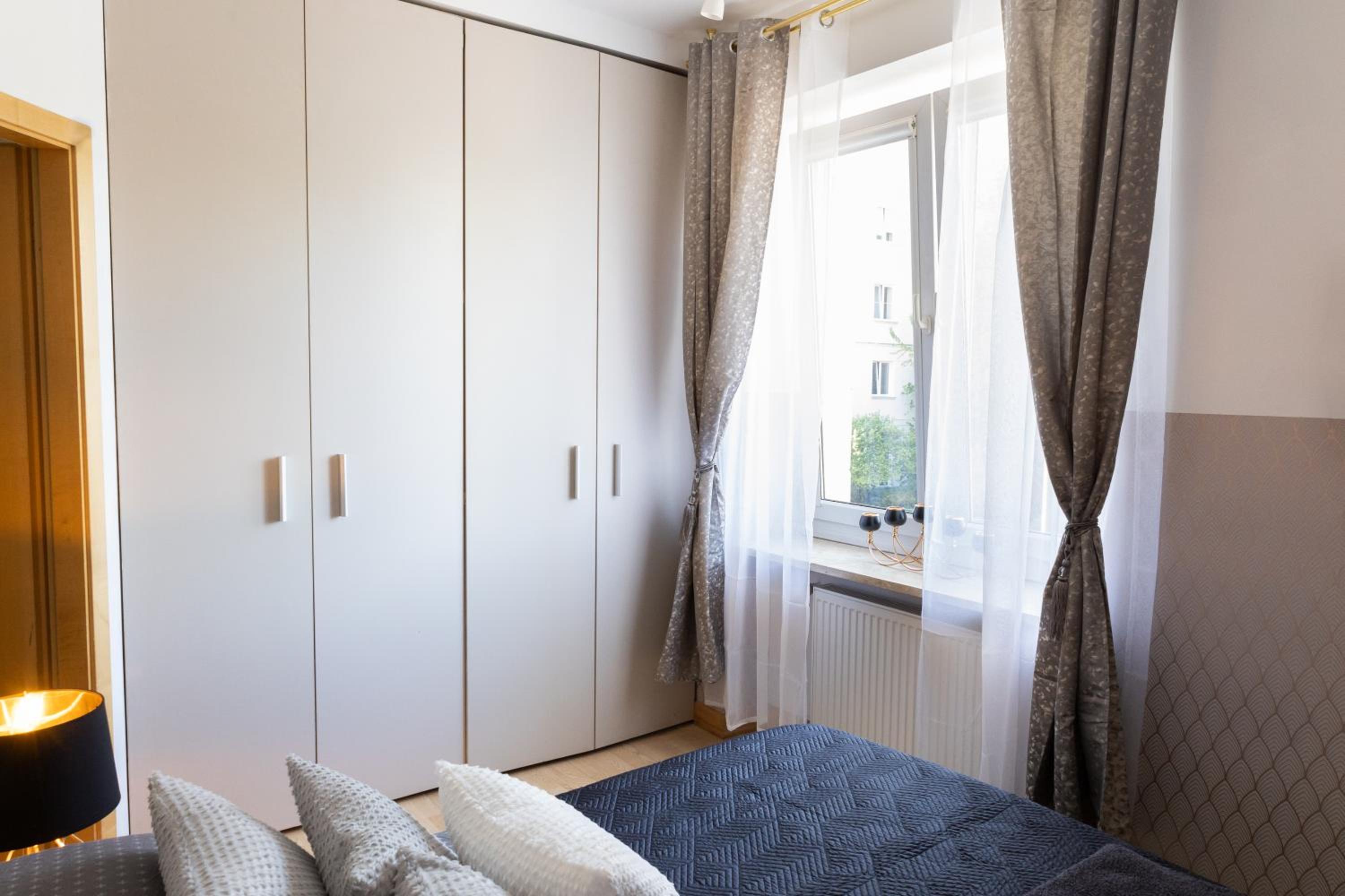 ClickTheFlat Szkolna Palace of Culture Apart Rooms view 5