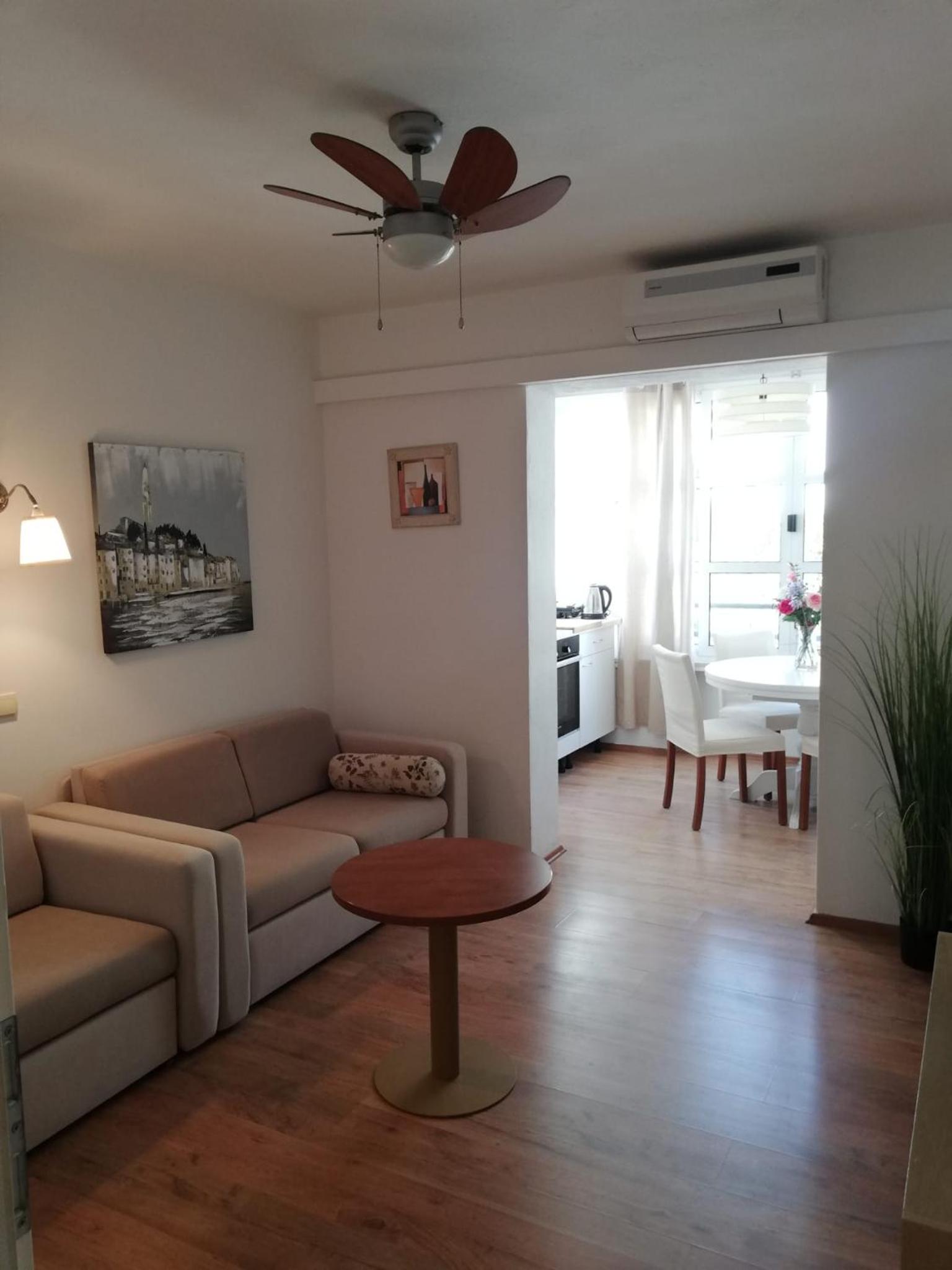 Apartmani Mistral