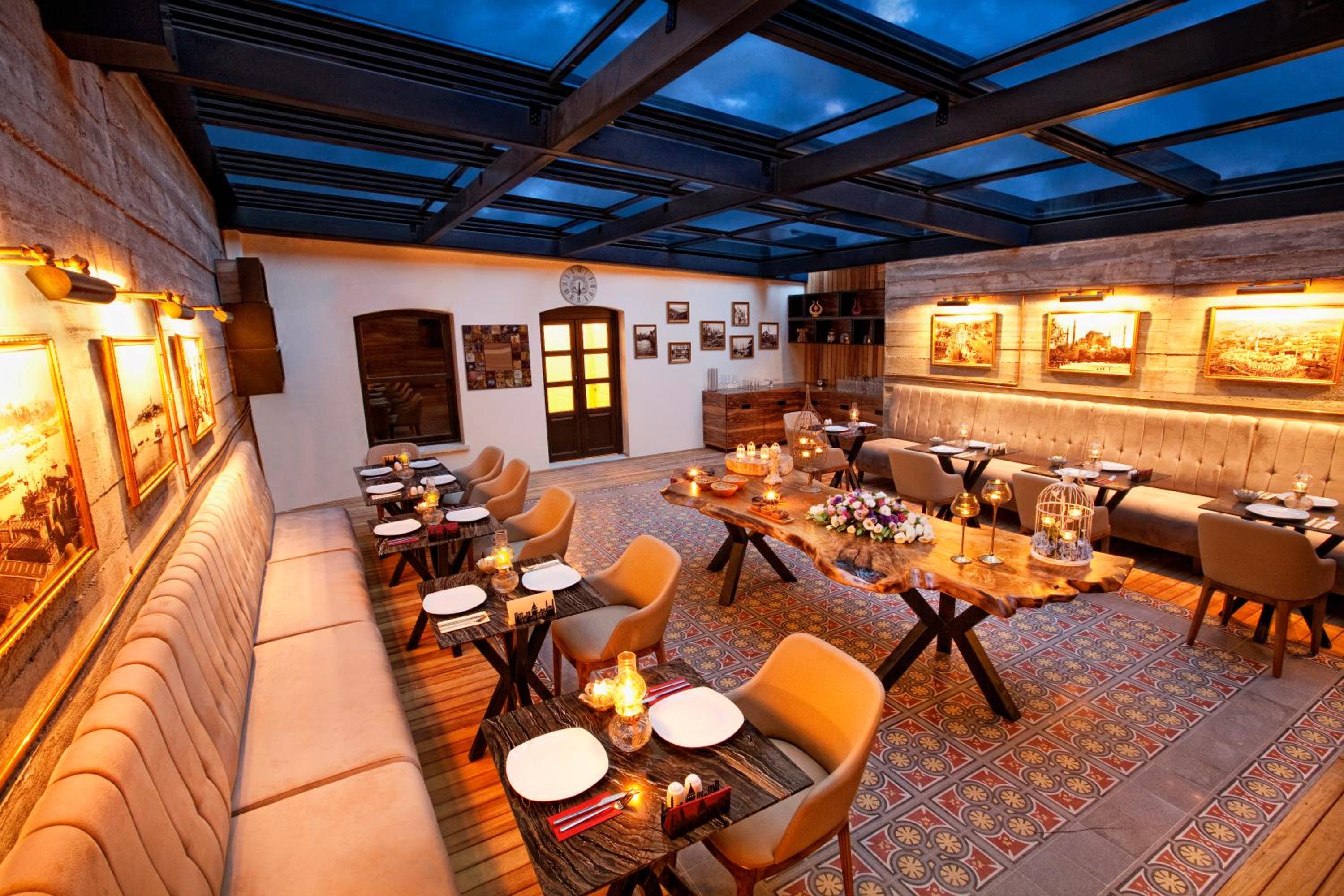 Hotel Miniature - Ottoman Mansion - Image 29