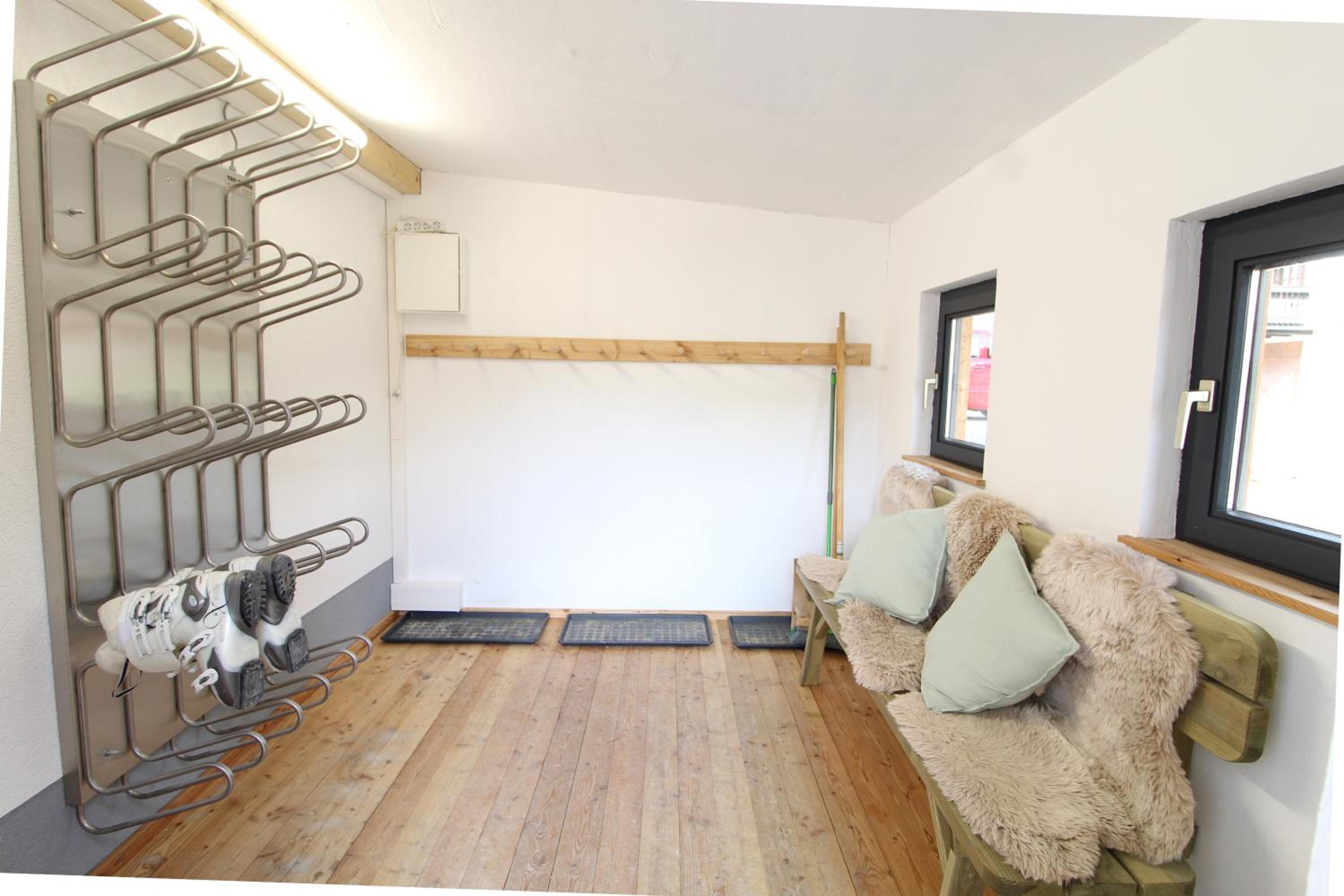 RMG Roses Apartments