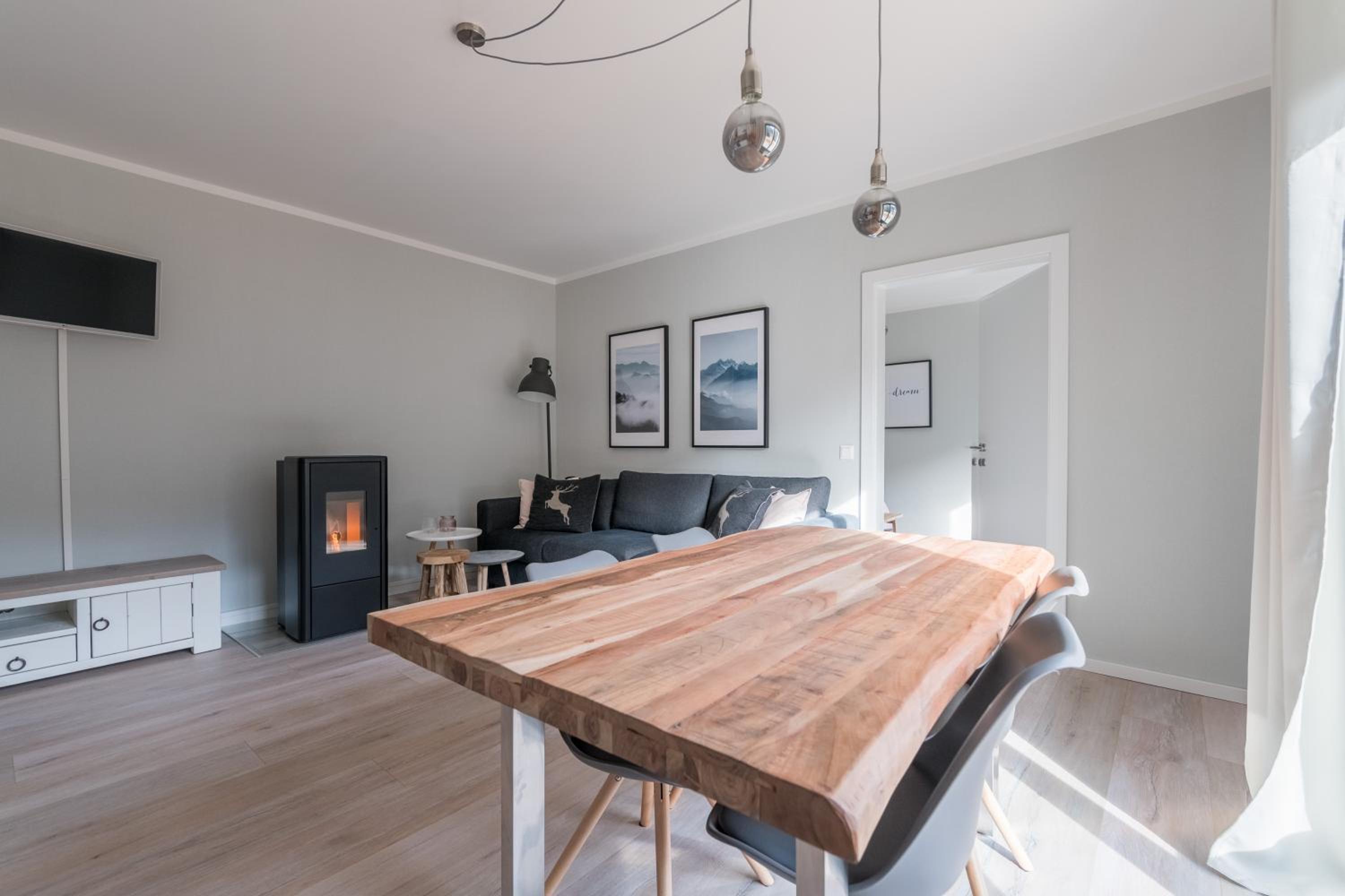 RMG Roses Apartments