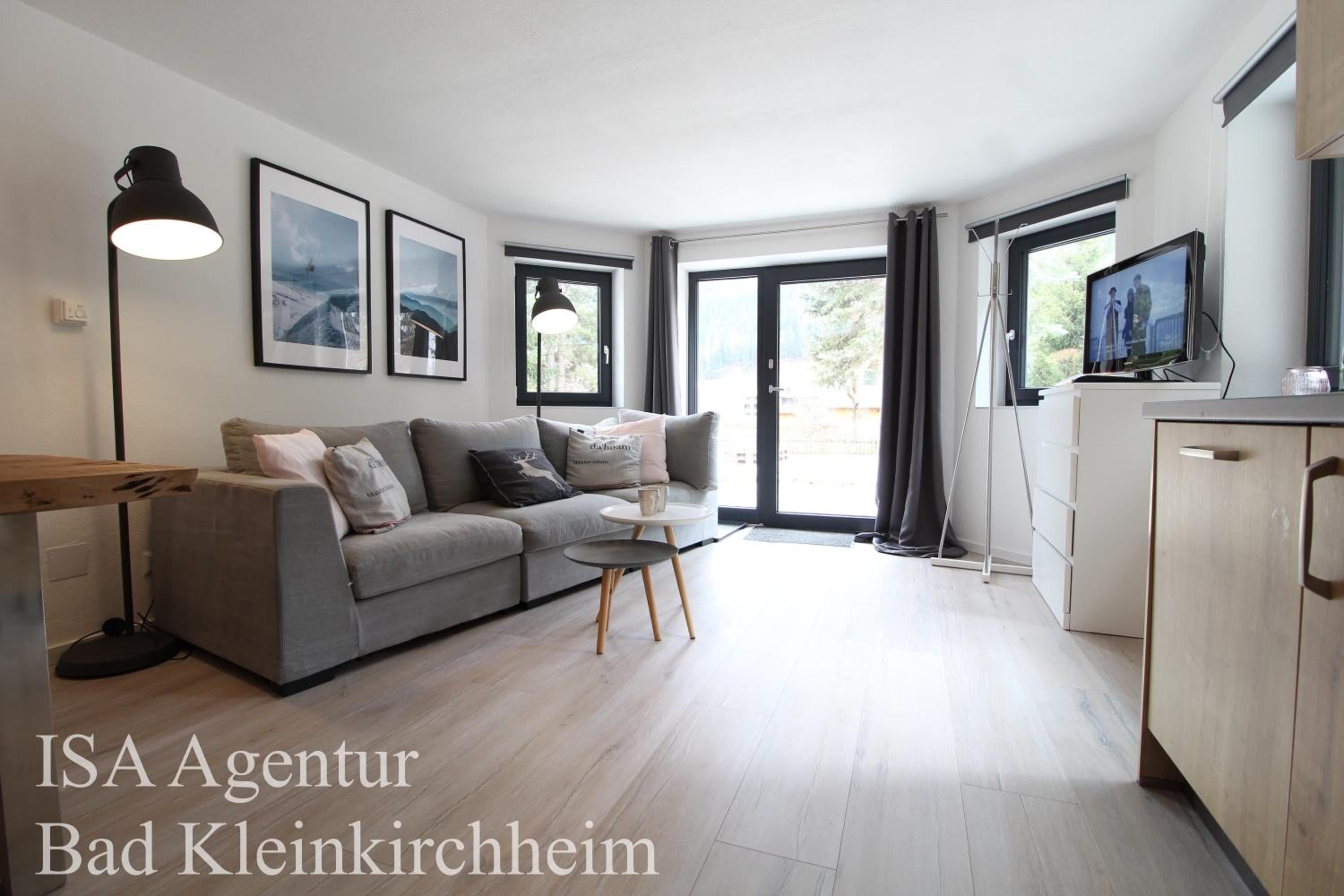 RMG Roses Apartments