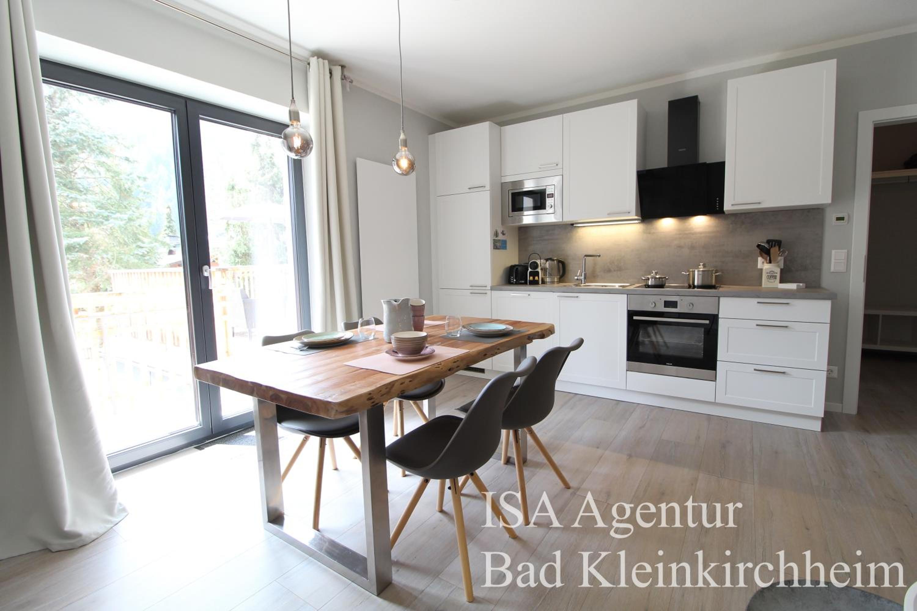 RMG Roses Apartments