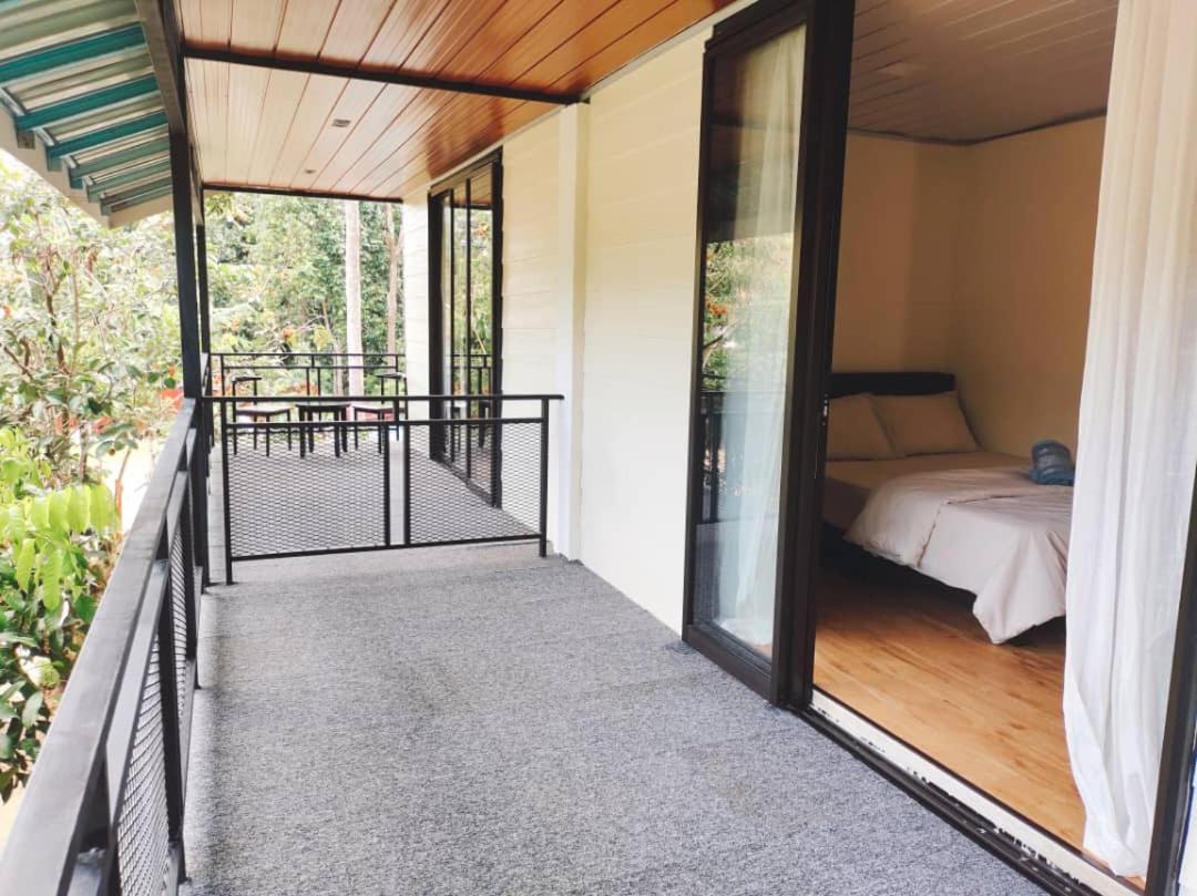 Chalet Kampung Yan (OFFICIAL)
