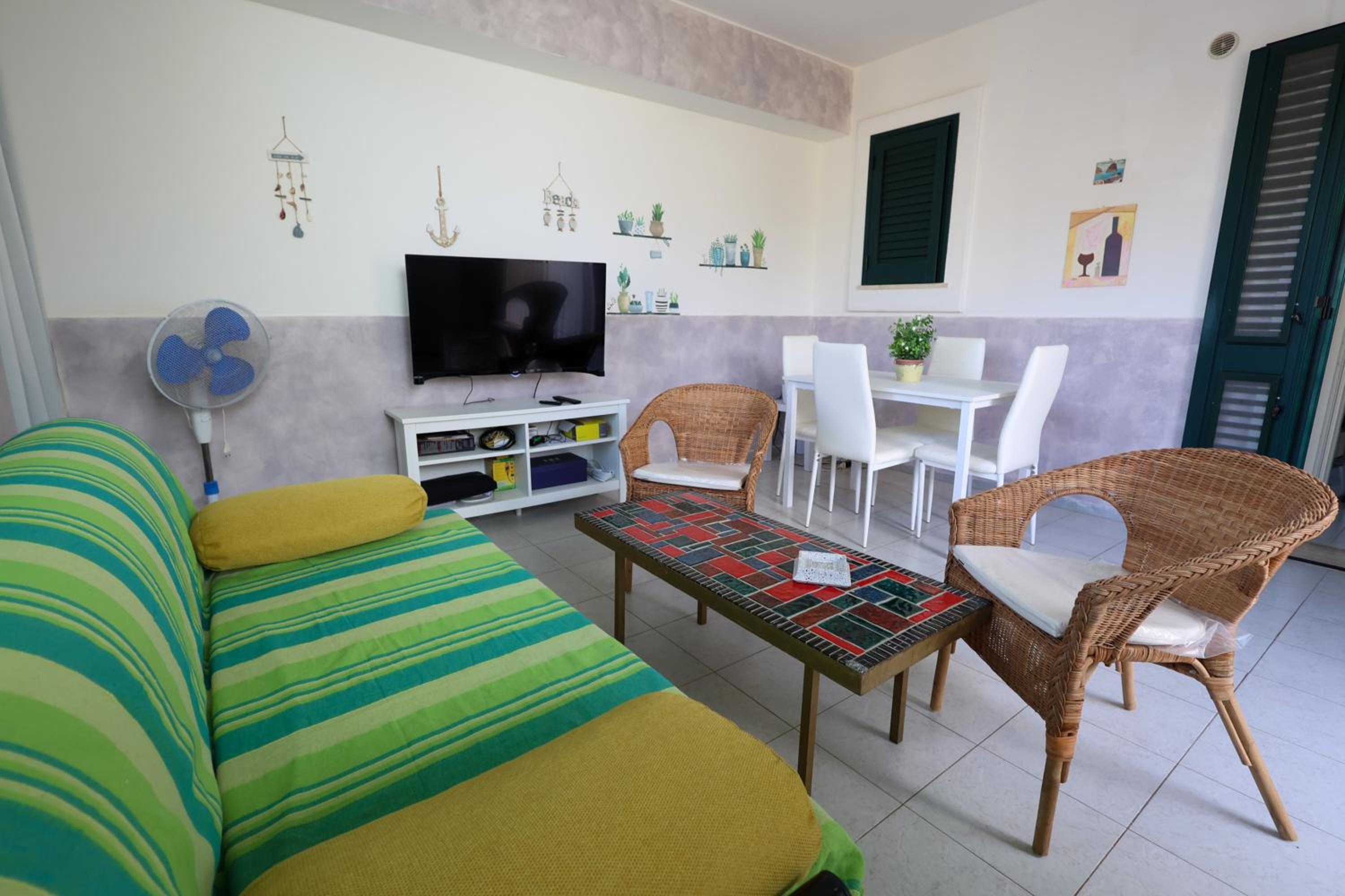 Family apartment in Torre Pali with private 100 sqm garden photo 3