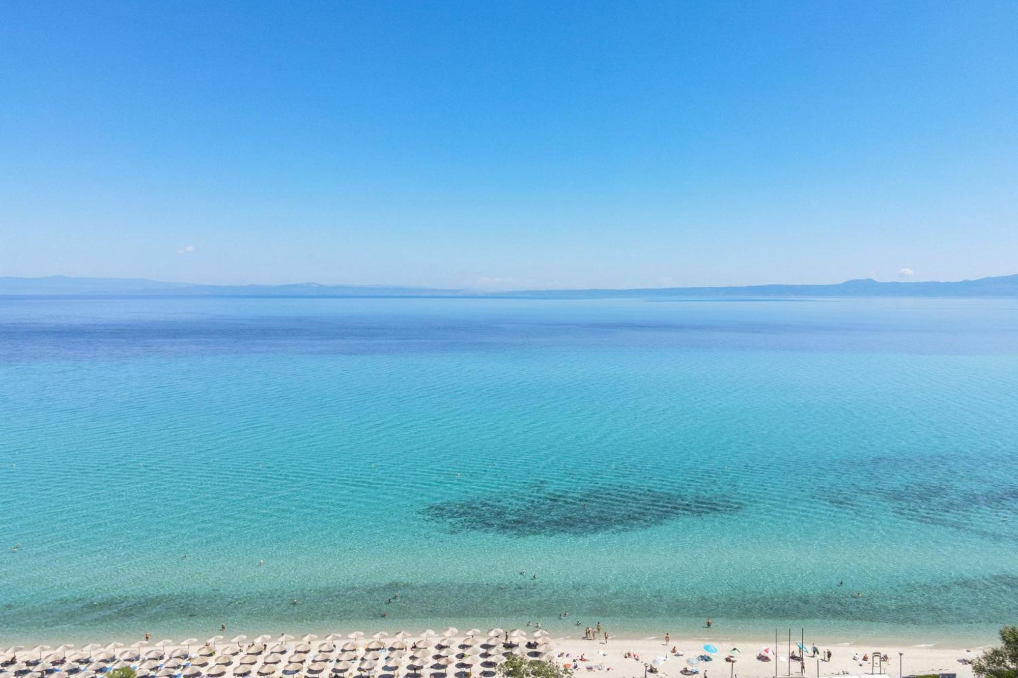 Kentro Luxury Suites view 3
