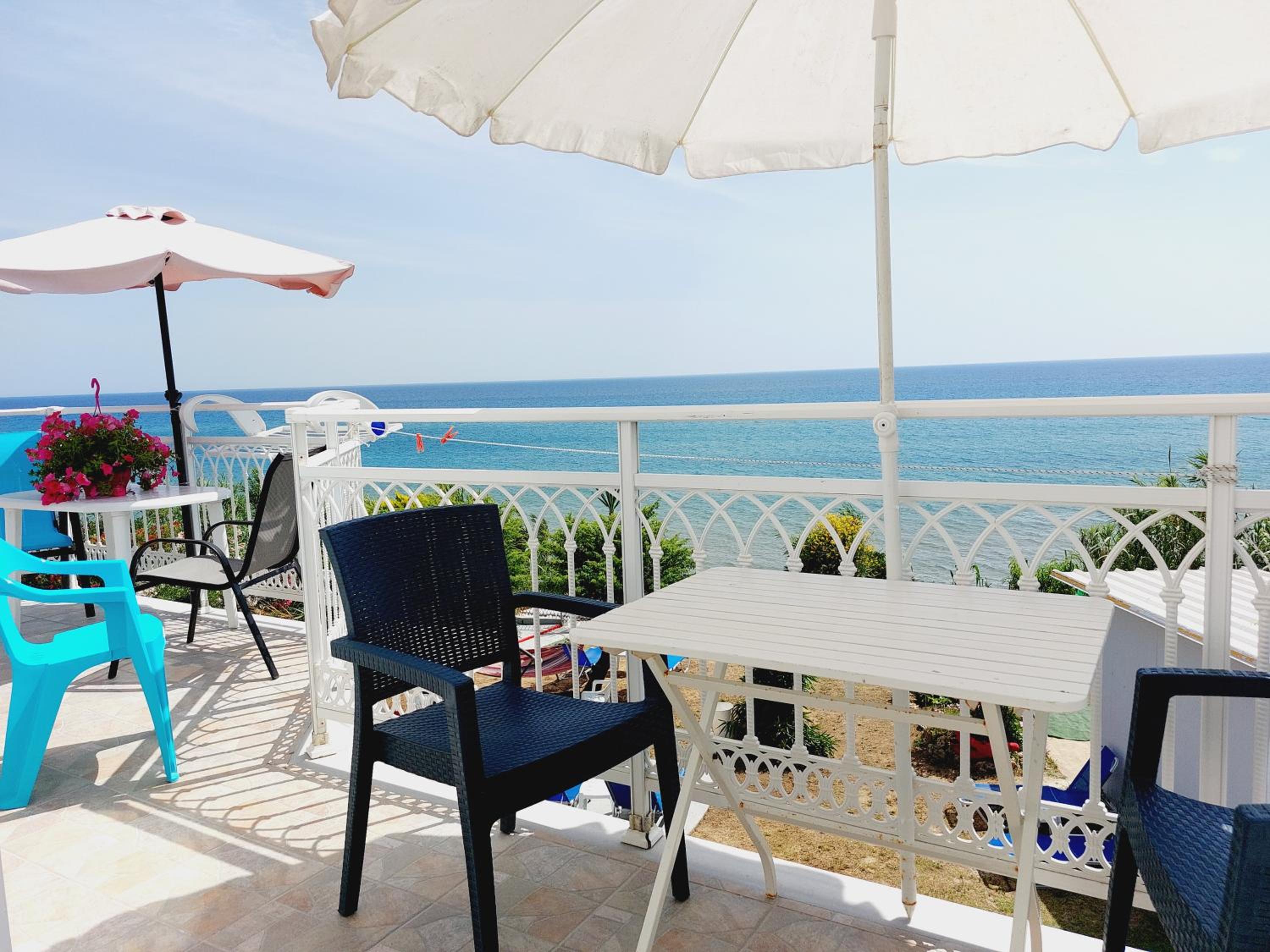 Photo 32