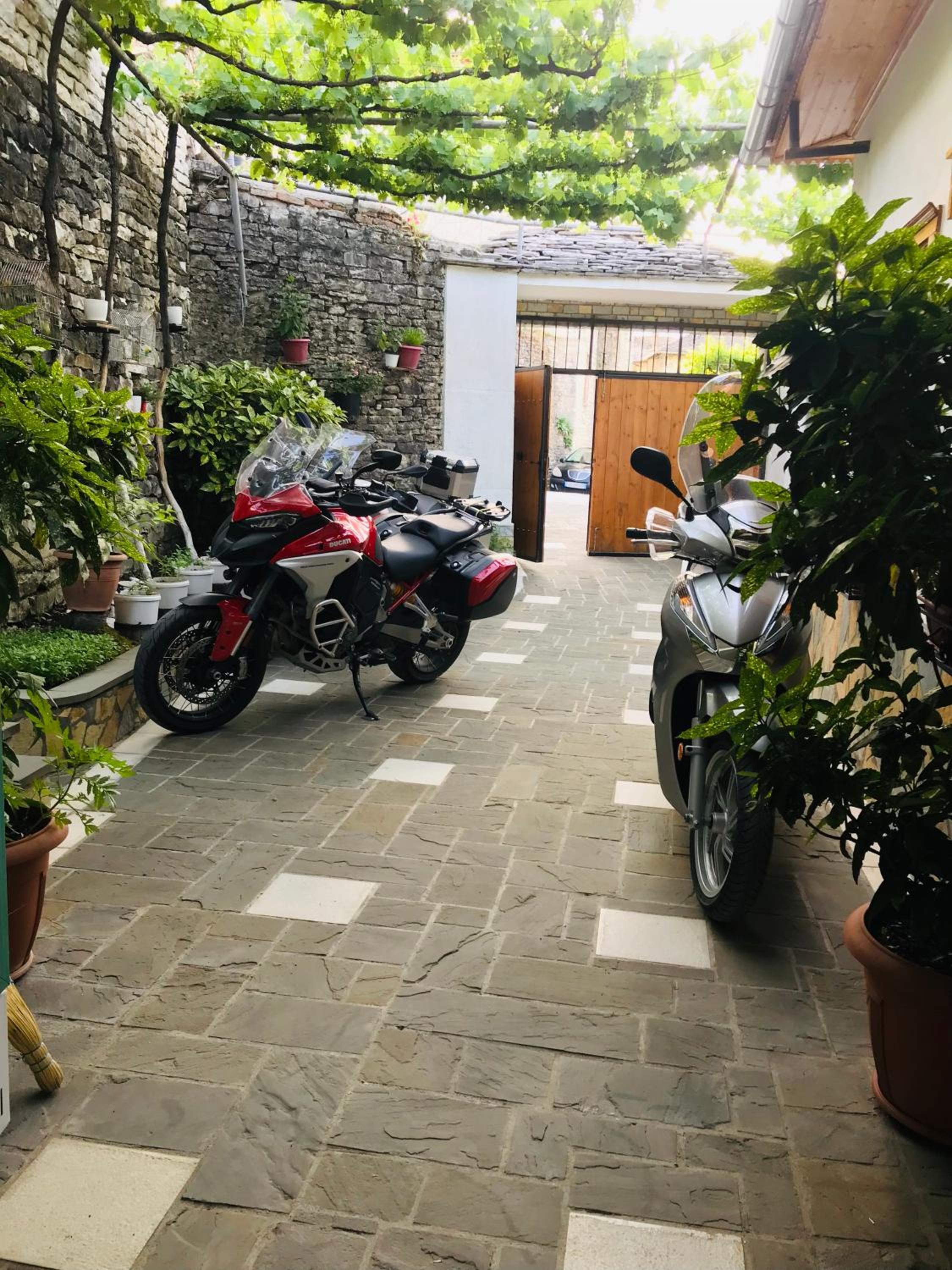 Kore Guest House