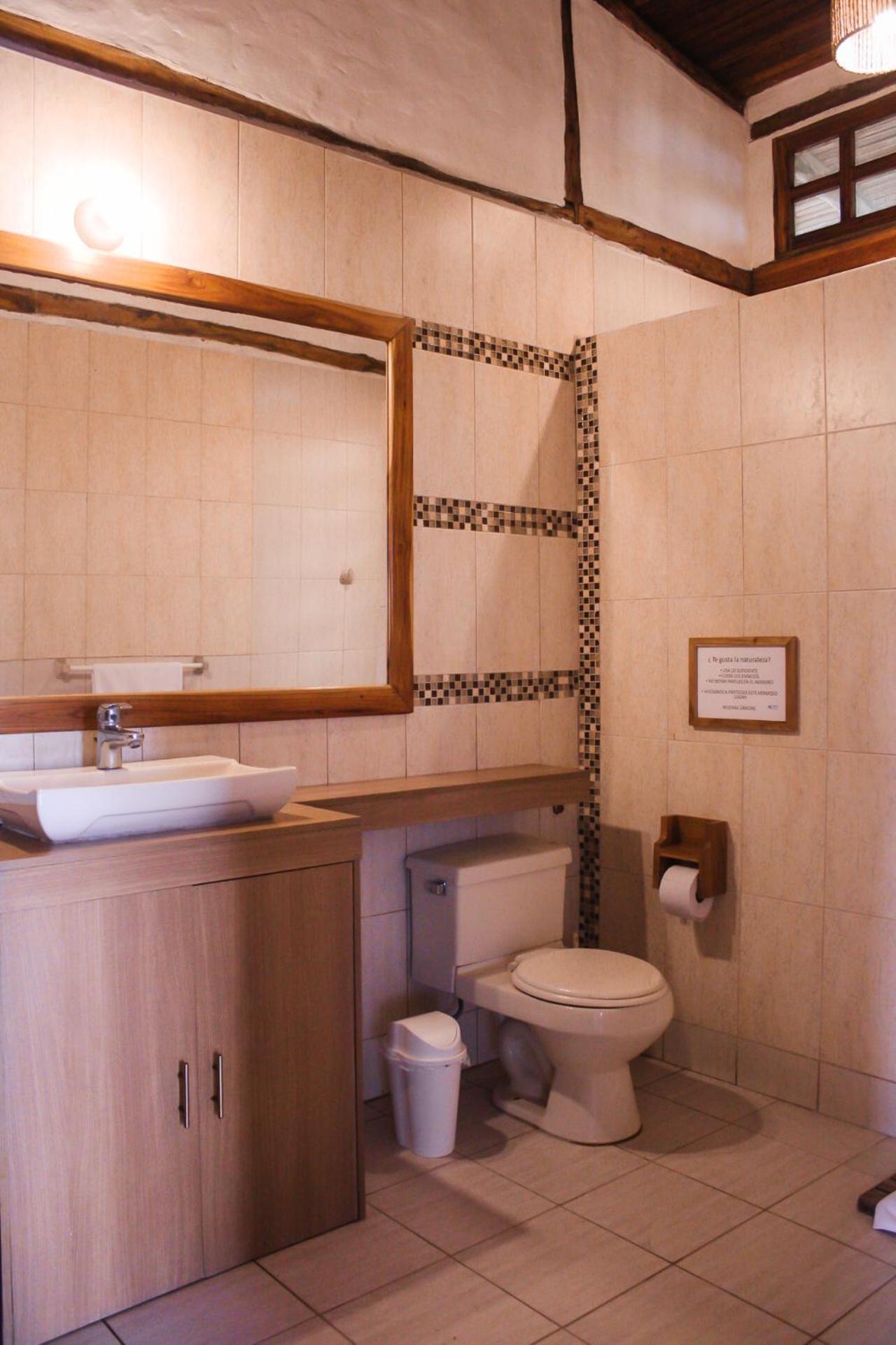 Ayampe Guest House