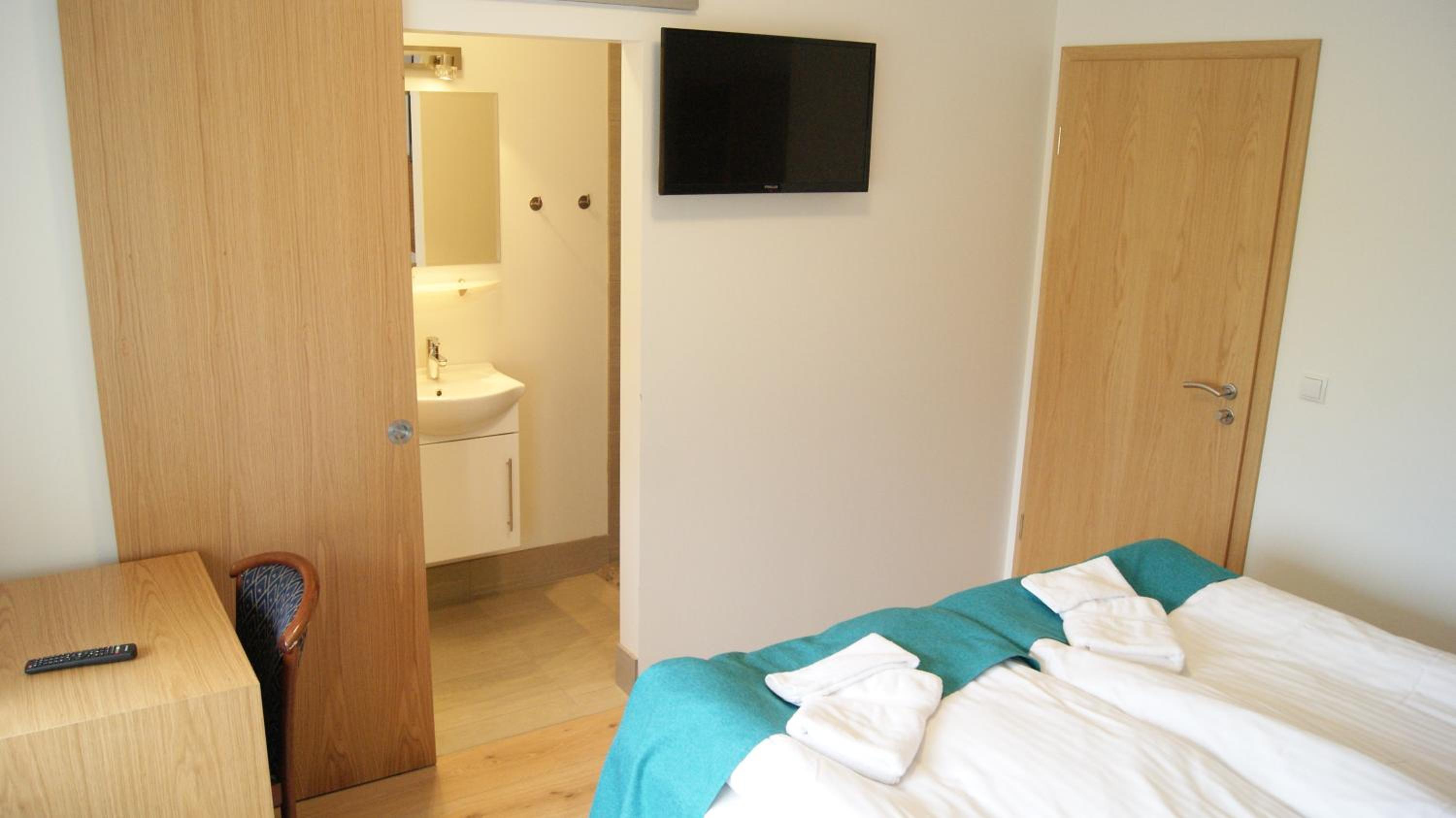 Glacier World - Hoffell Guesthouse
