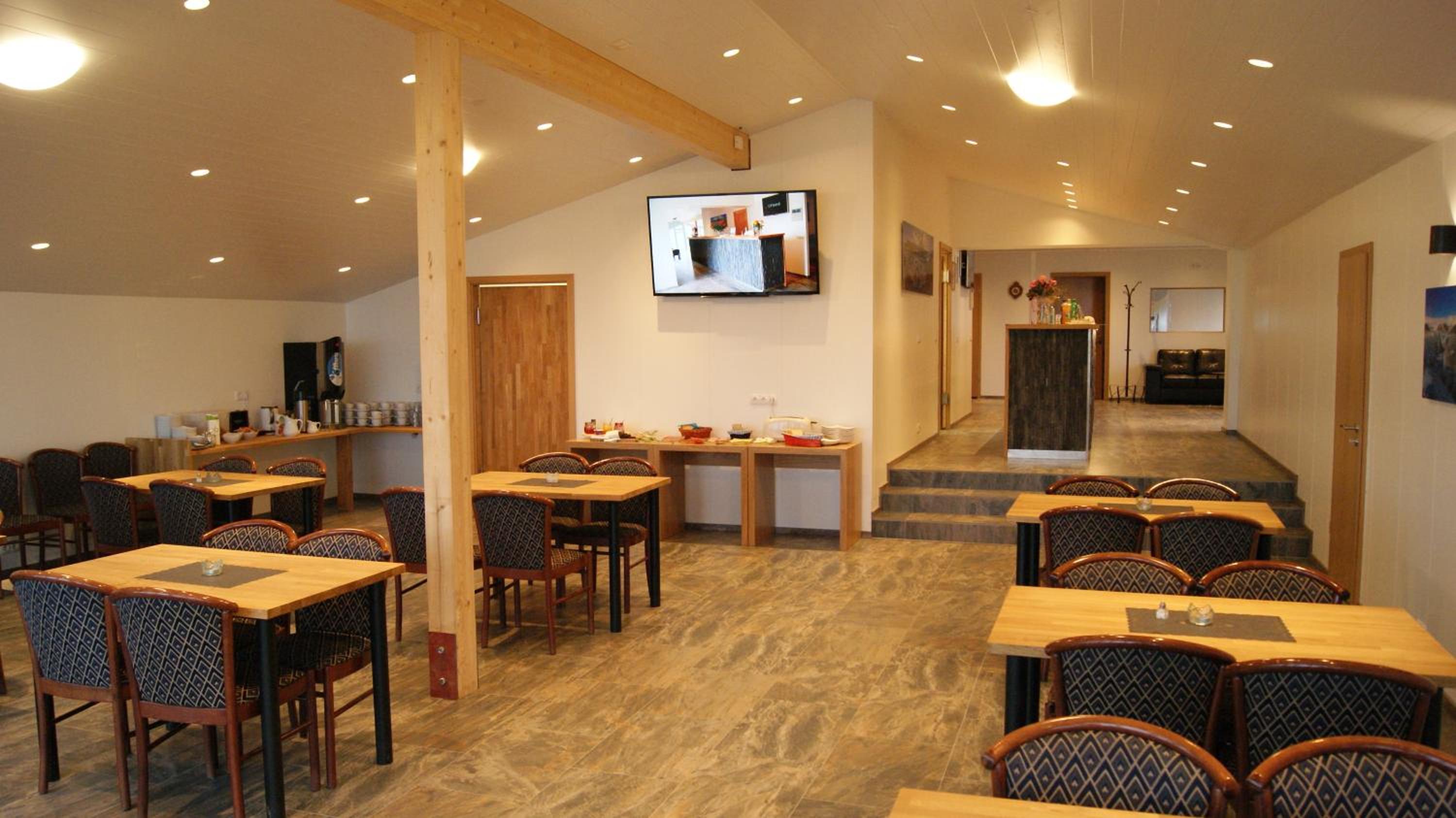 Glacier World - Hoffell Guesthouse