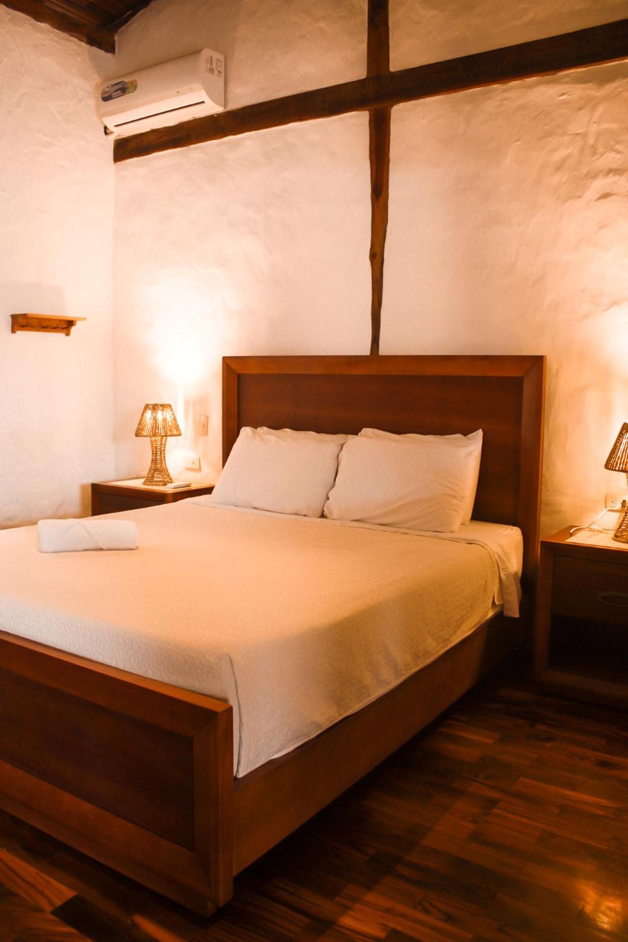 Ayampe Guest House