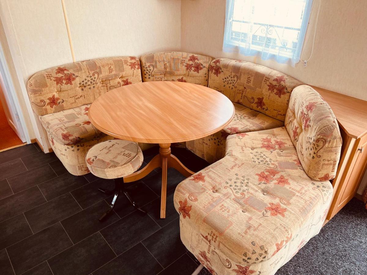 Fantasy Island Caravan Hire- Located at Fantasy Island- Eastgate Caravan Park, Sea Lane, Ingoldmells view 5