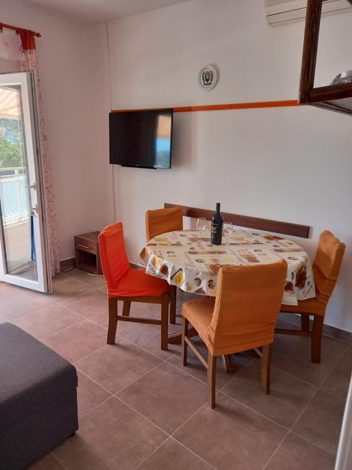 Apartman Rebeka view 4