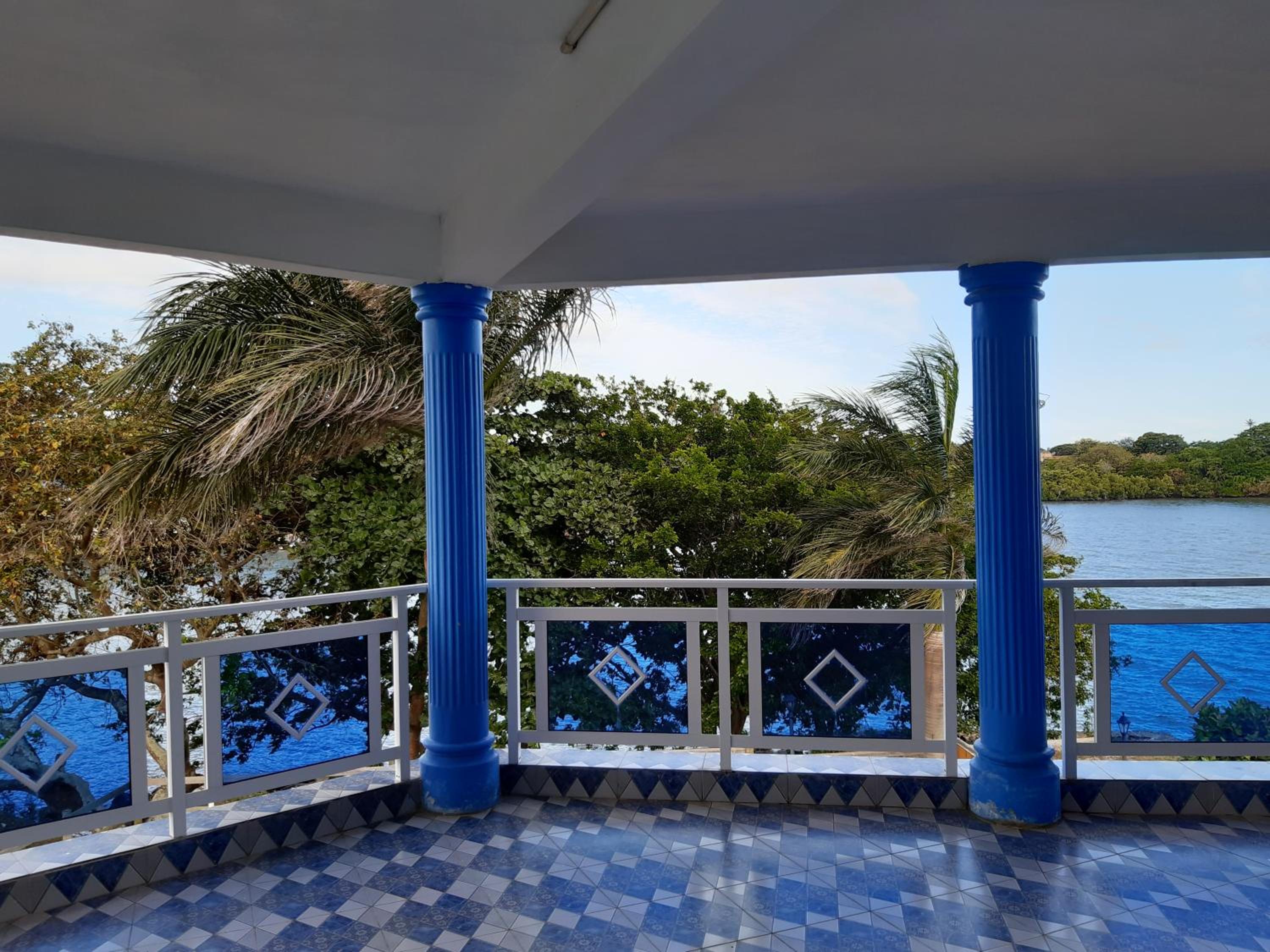 Family Residence photo 2