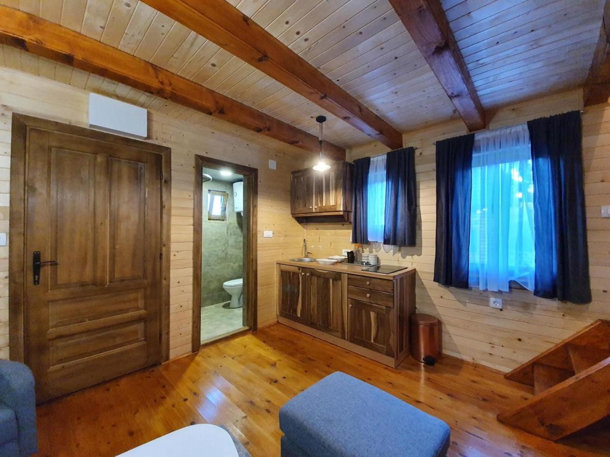 FOREST&LAKE COTTAGES photo 5