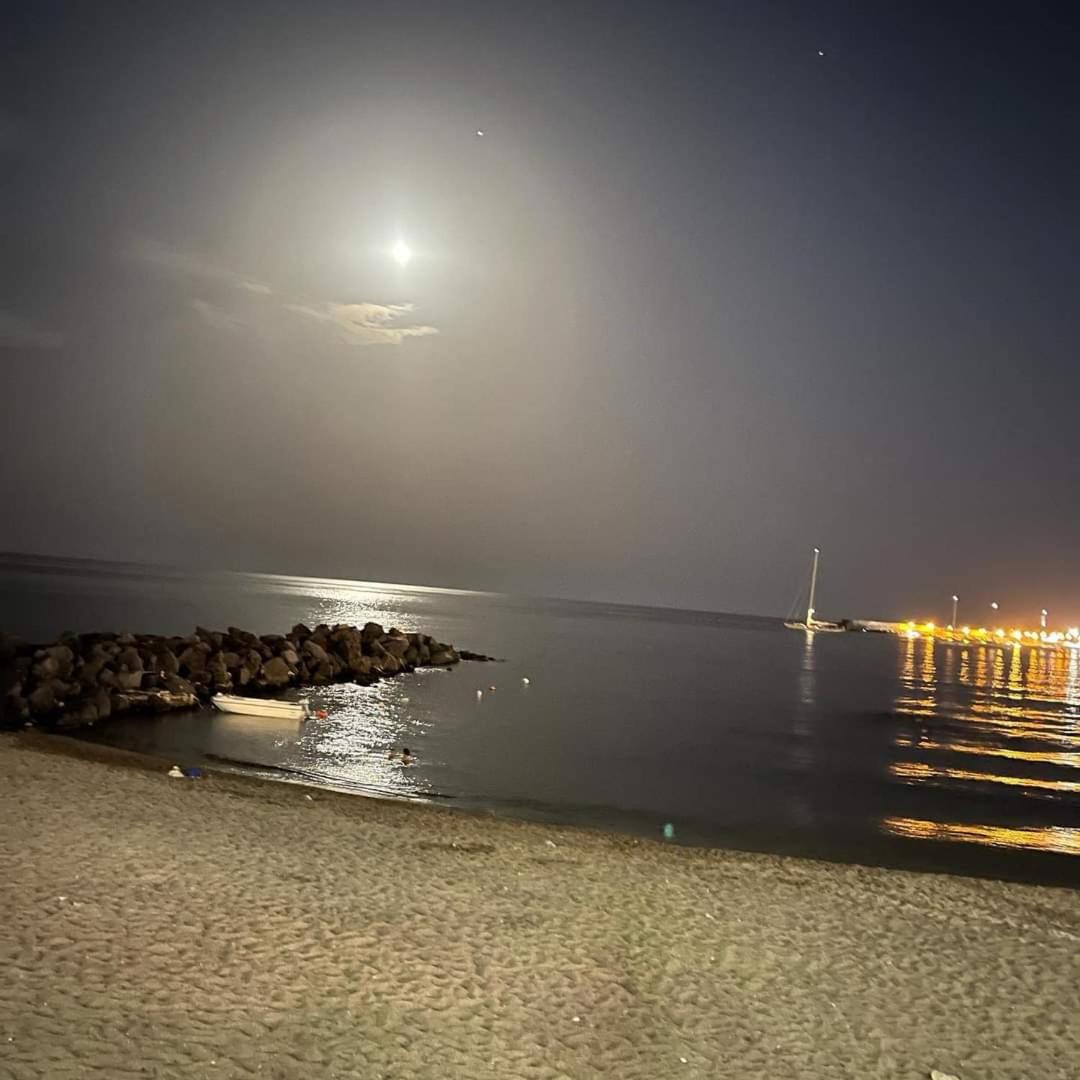 Camera Tripla Giardini Naxos Sarahouse photo 2