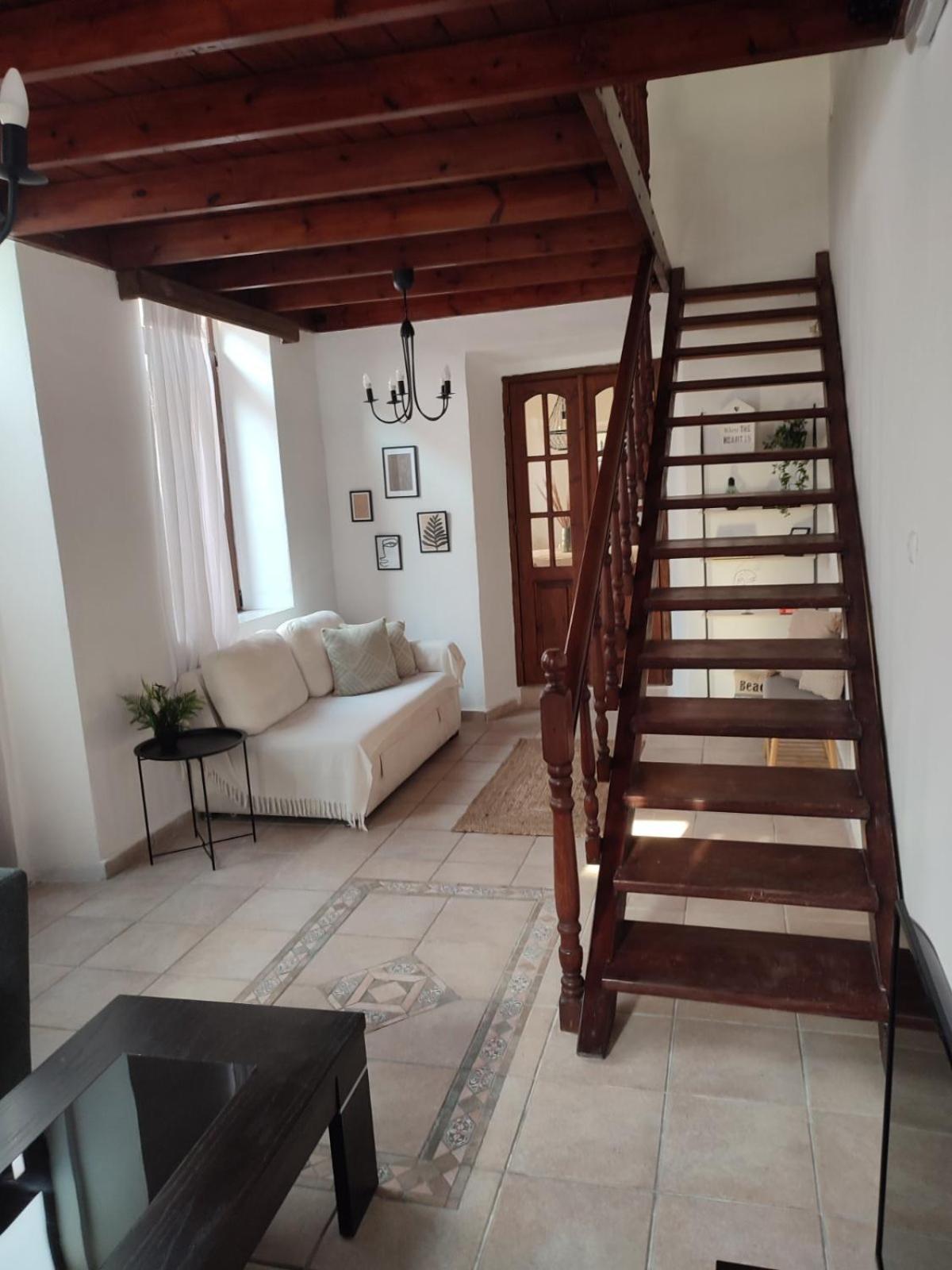 Old Town Maisonette