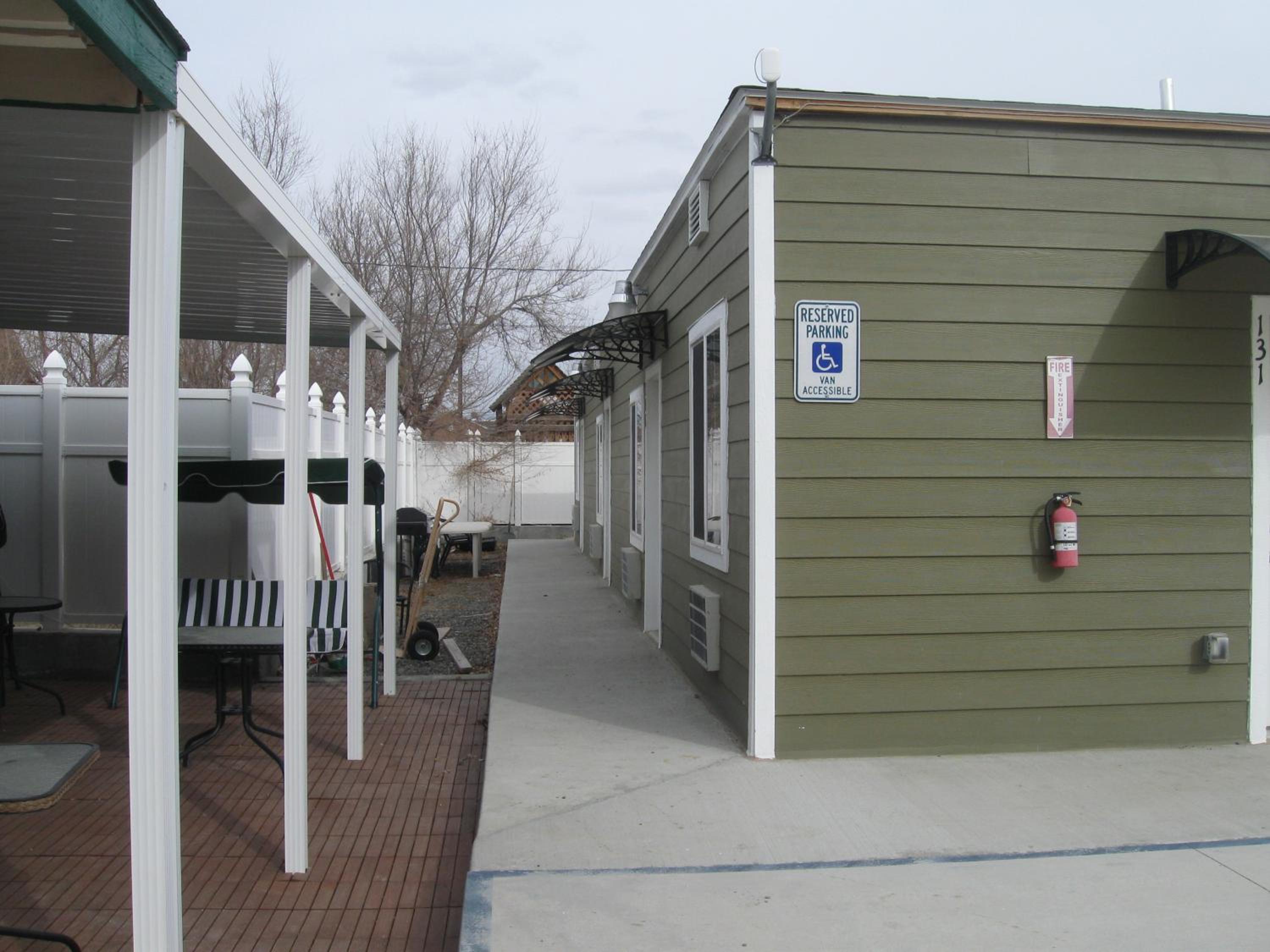 Western Motel
