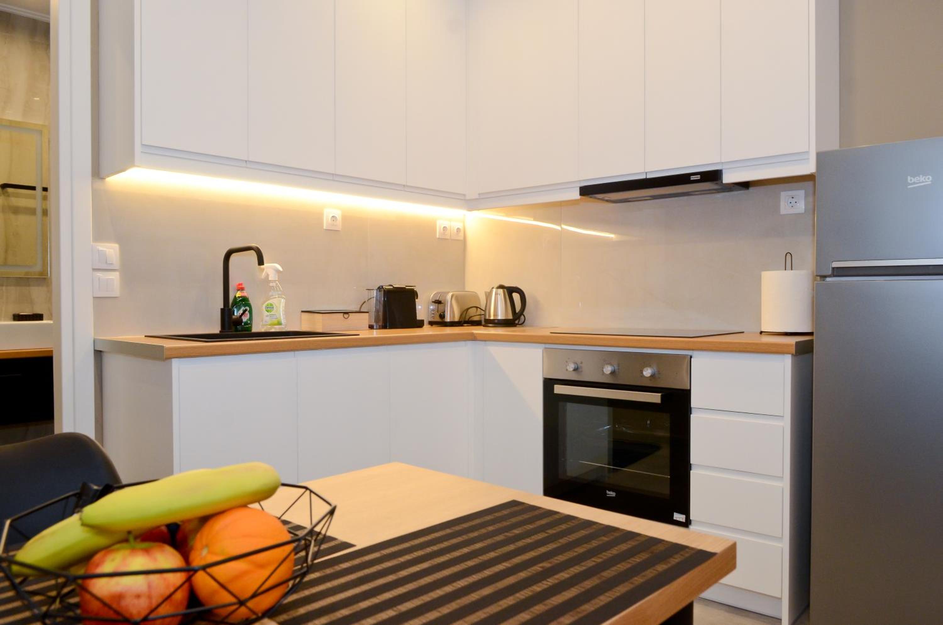 Roloi suites