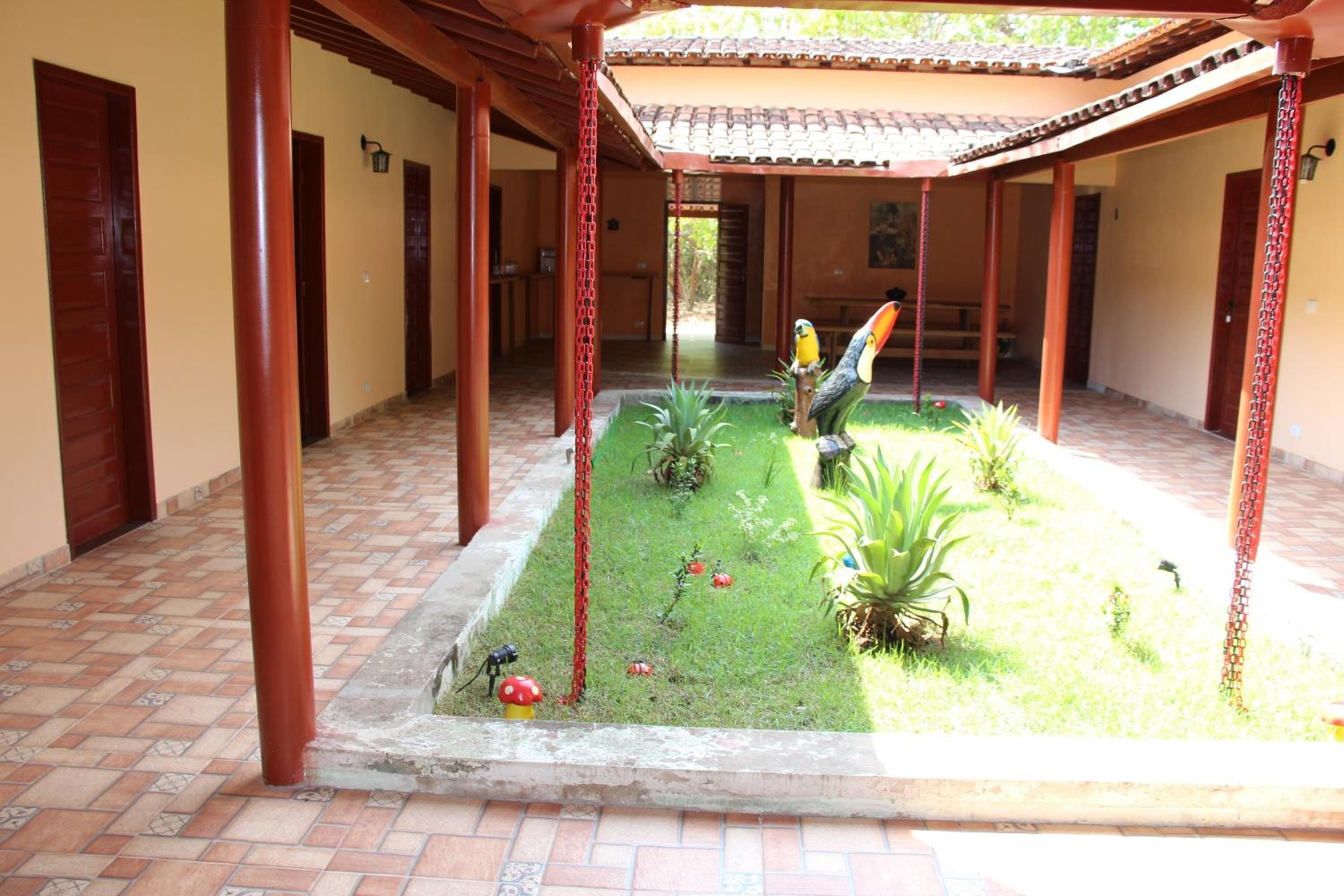 Hotel Fazenda Arara Azul