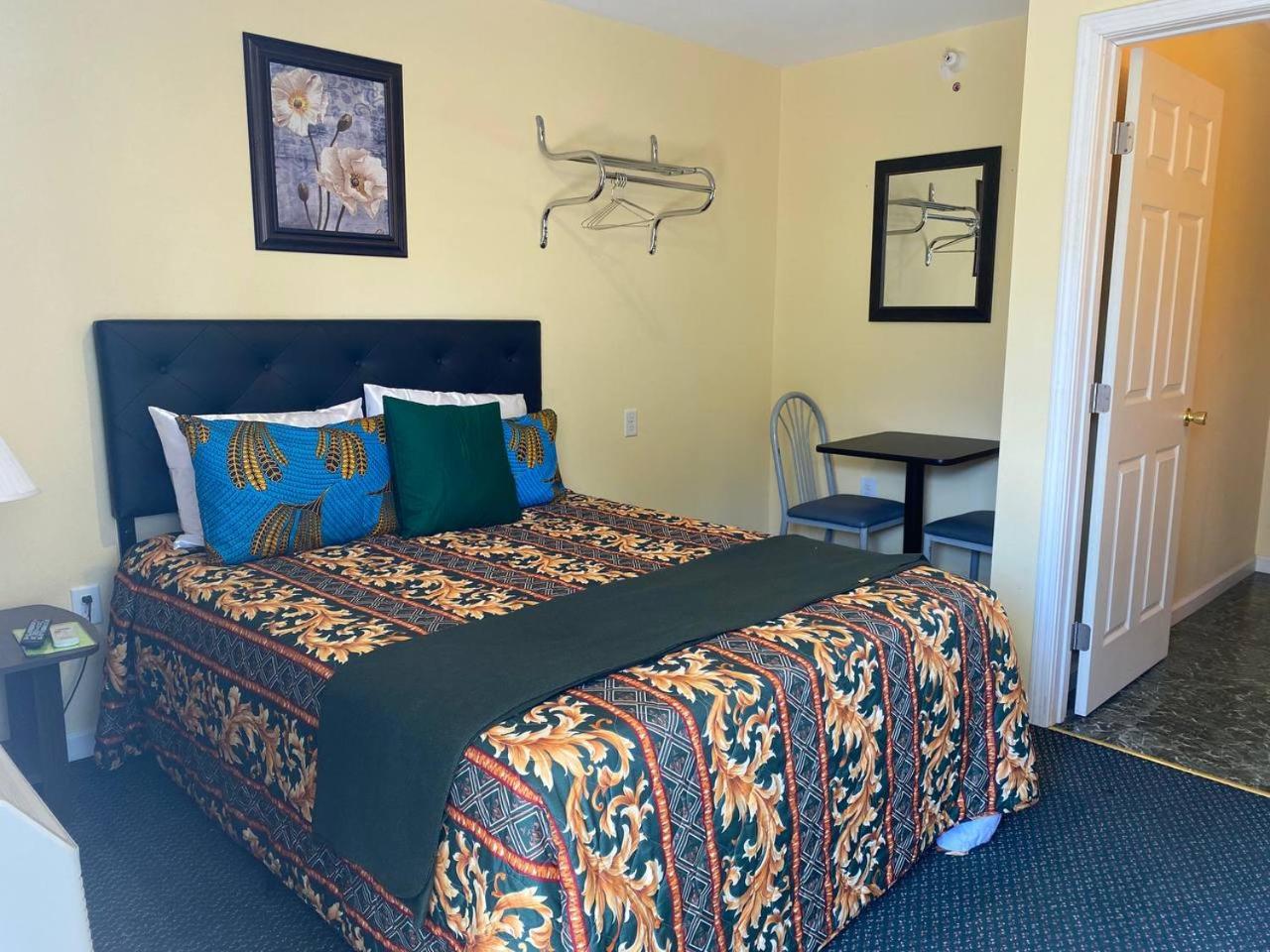 Western Motel