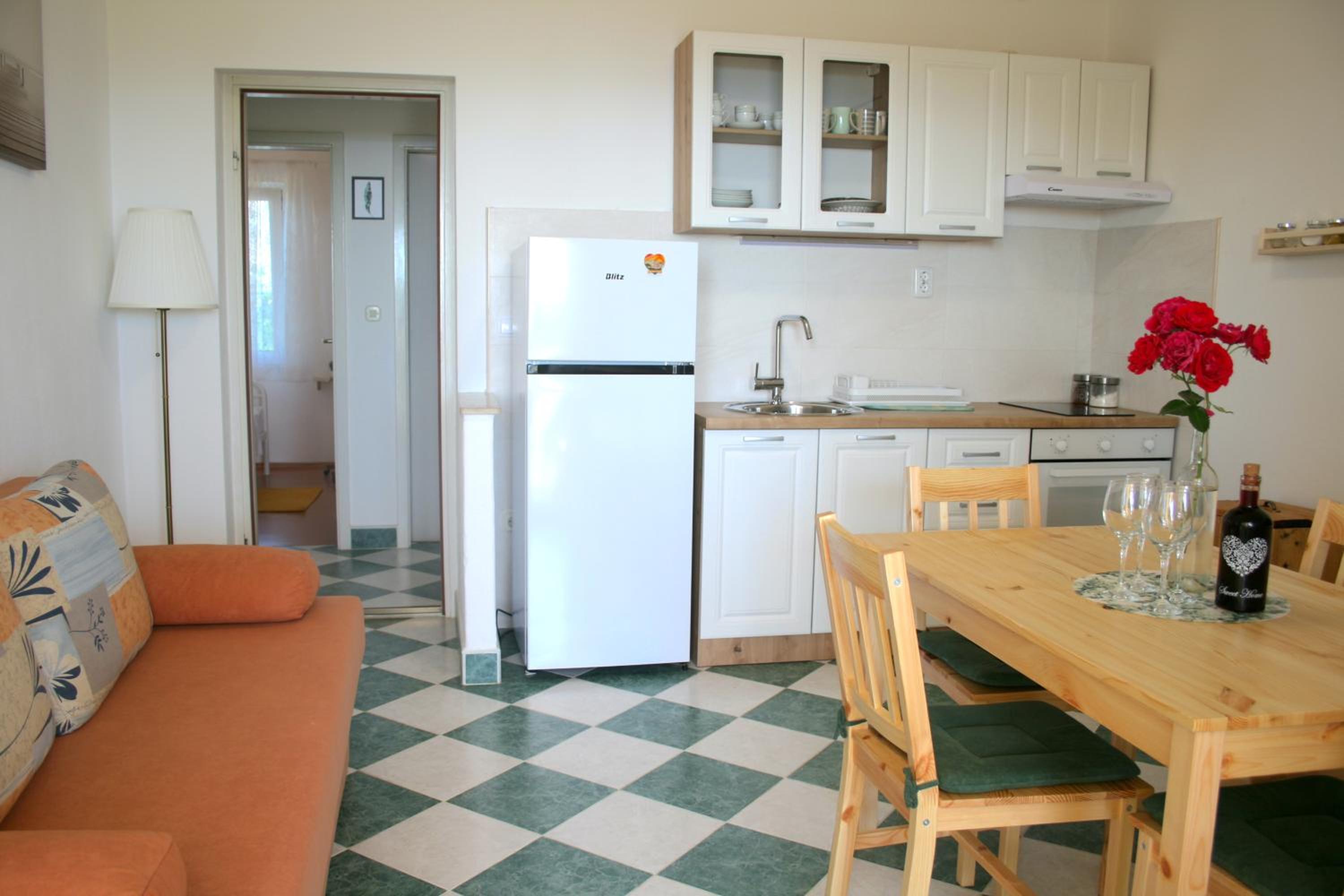 Apartman Laura photo 4
