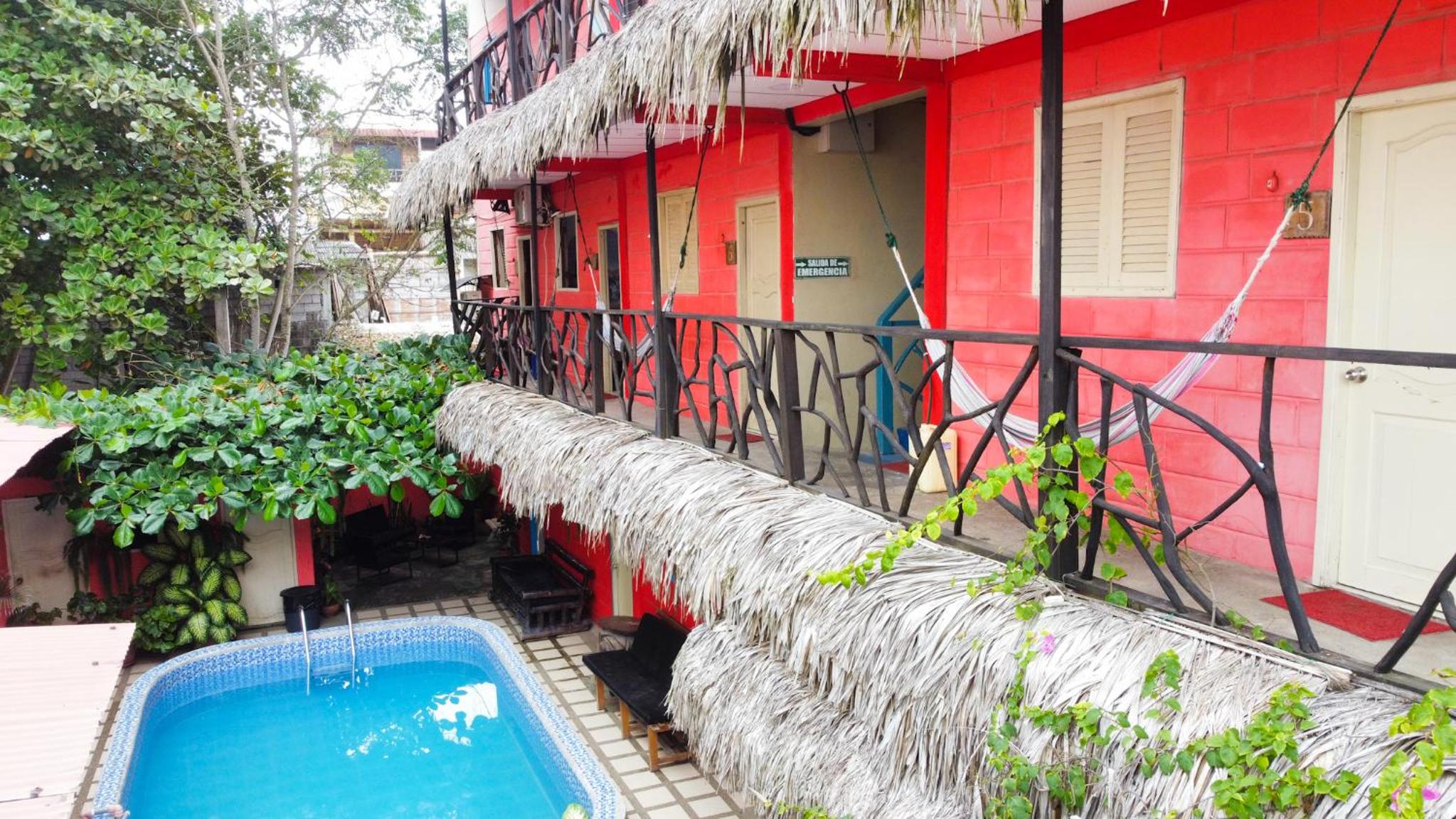 Arrecife Montañita Hostal