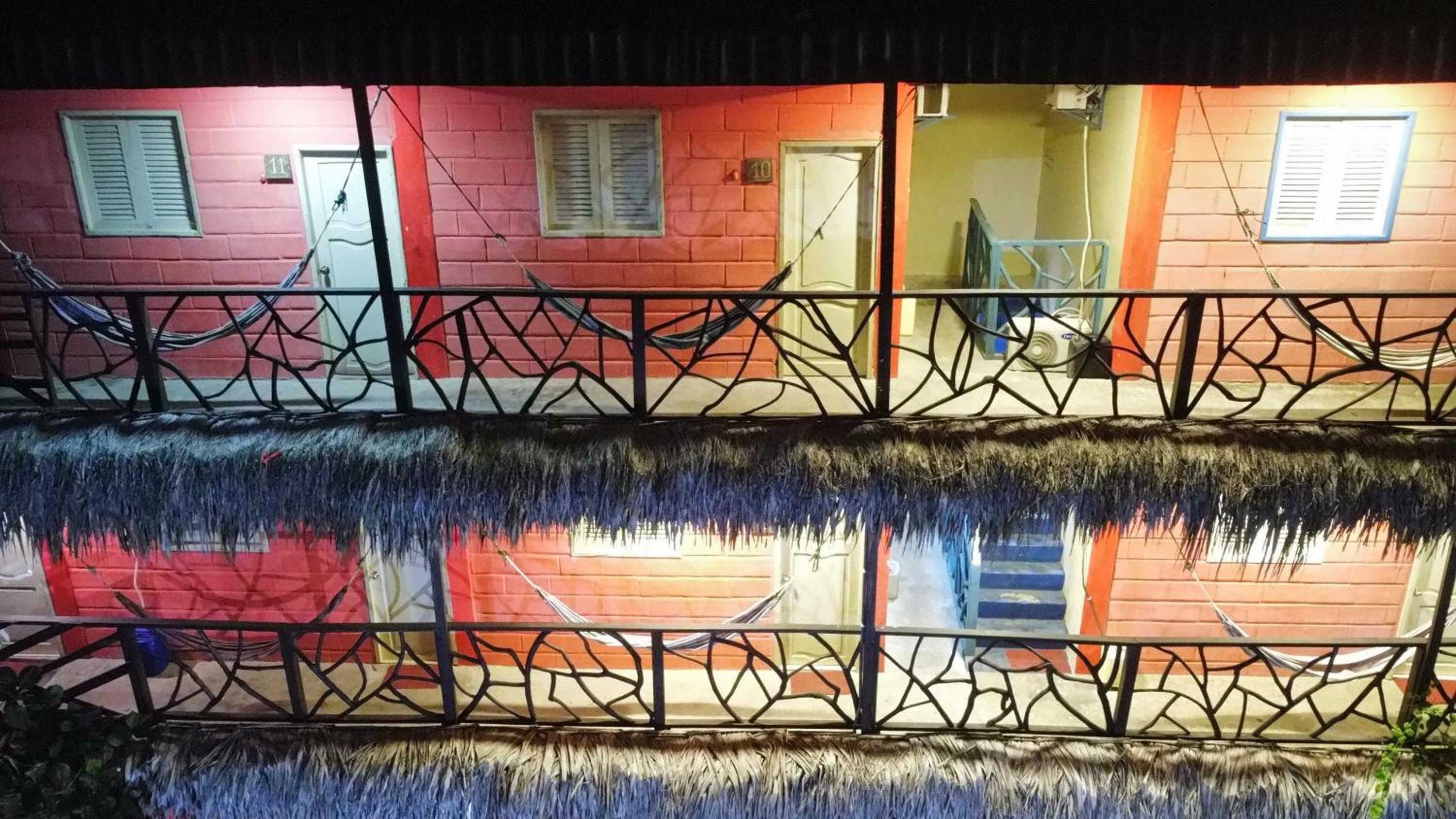 Arrecife Montañita Hostal