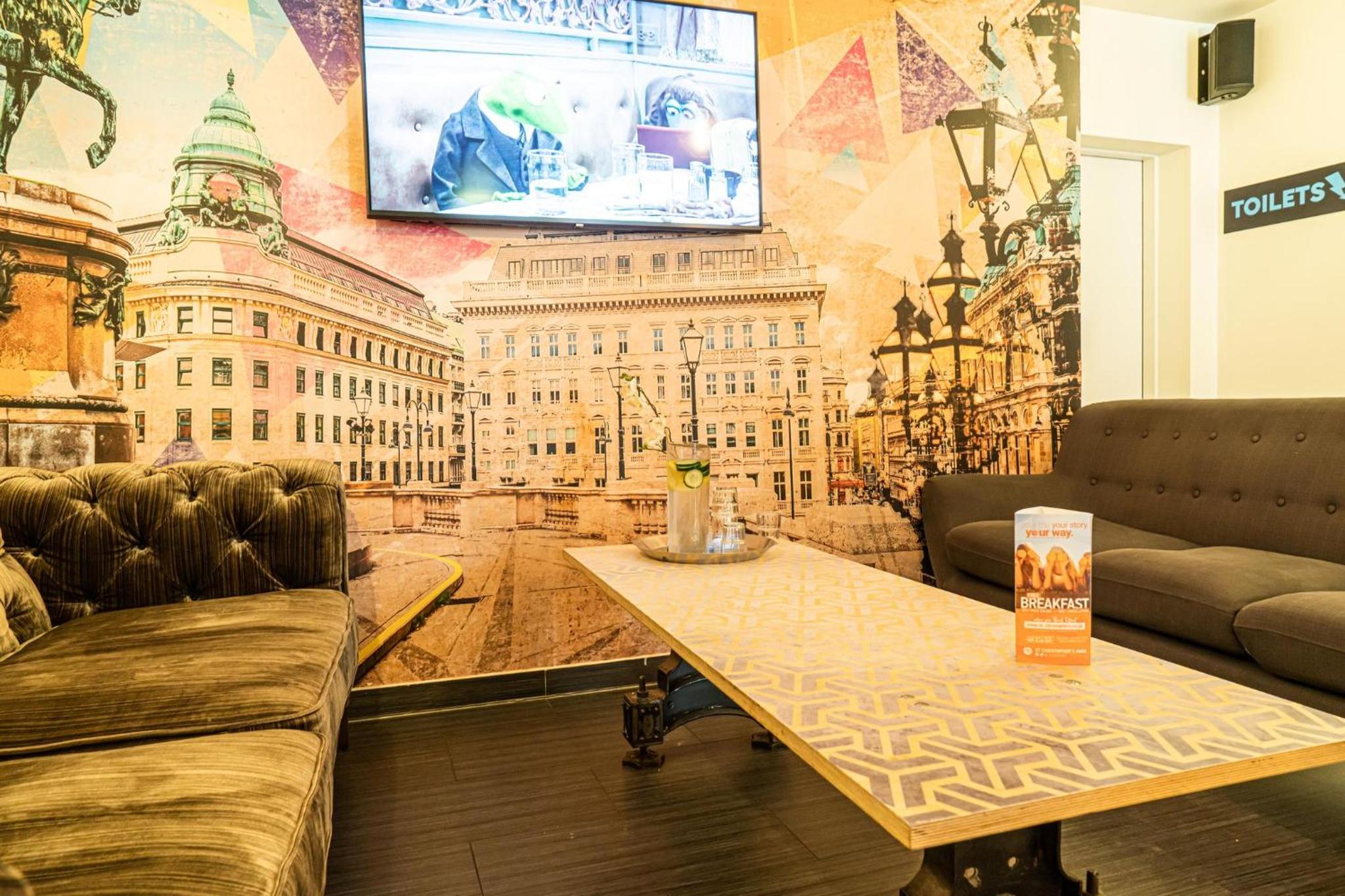 lounge