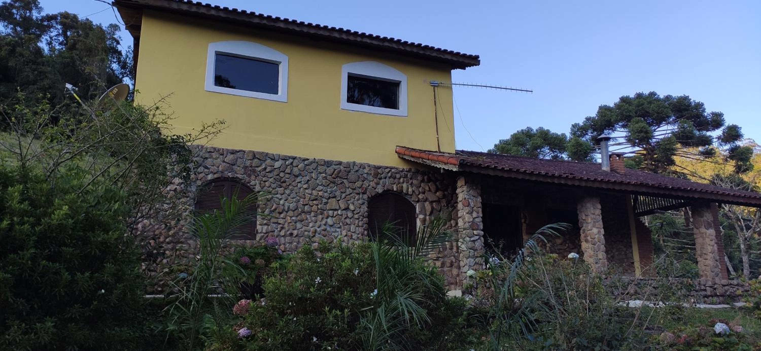 Sitio na Serra da Mantiqueira Águas do Canjarana