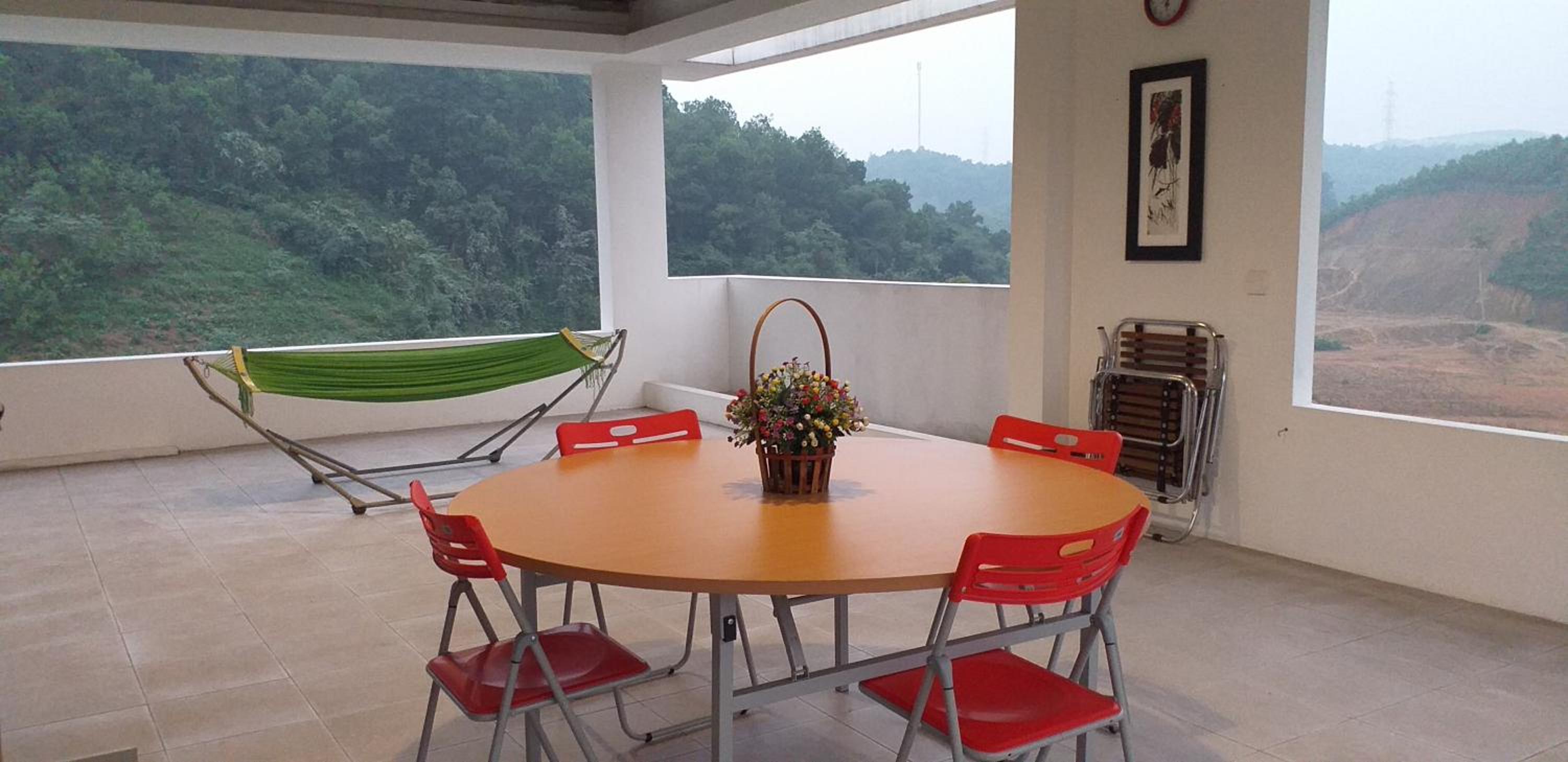 Mountain Breath Retreat - Am Nui Tho view 2
