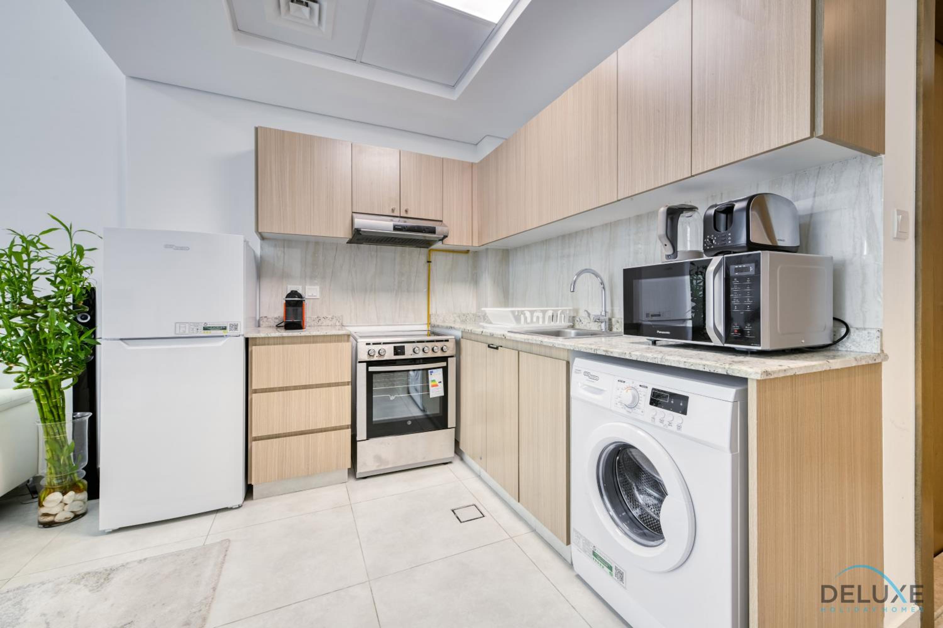 Urban 1BR at Binghatti Stars Dubai Silicon Oasis by Deluxe Holiday Homes