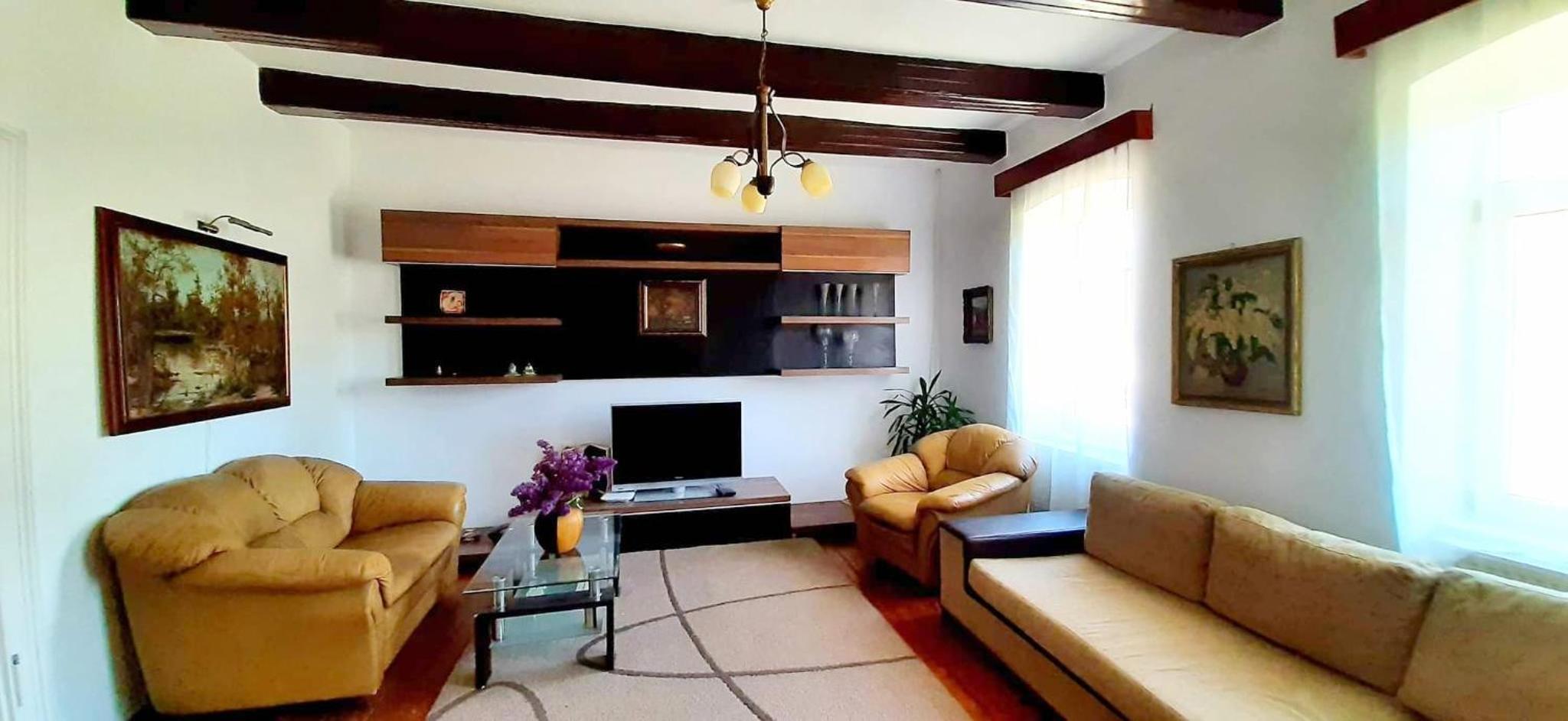 Casa din colțul Cetății view 5
