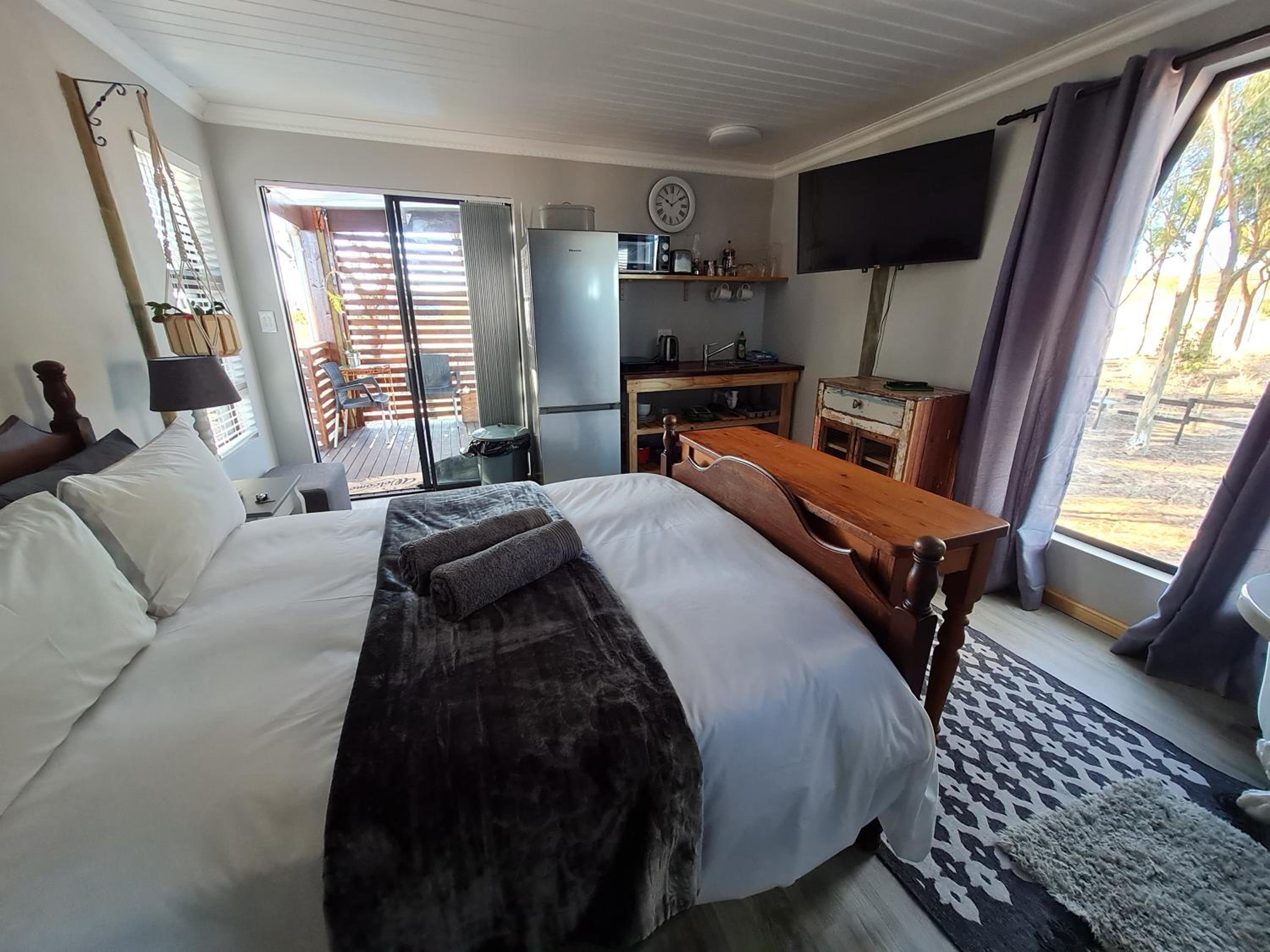 Oorgenoeg in Langebaan