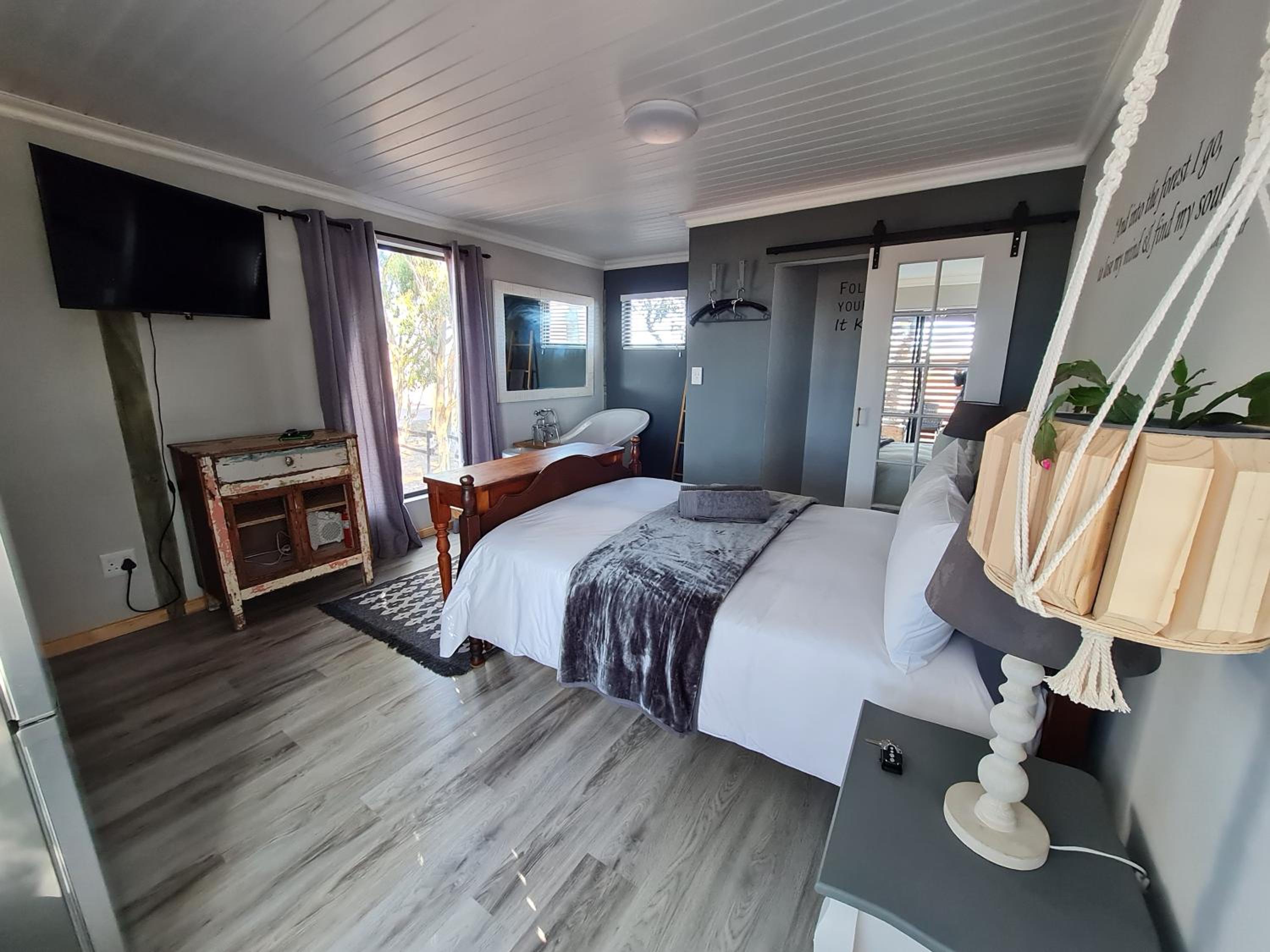 Oorgenoeg in Langebaan