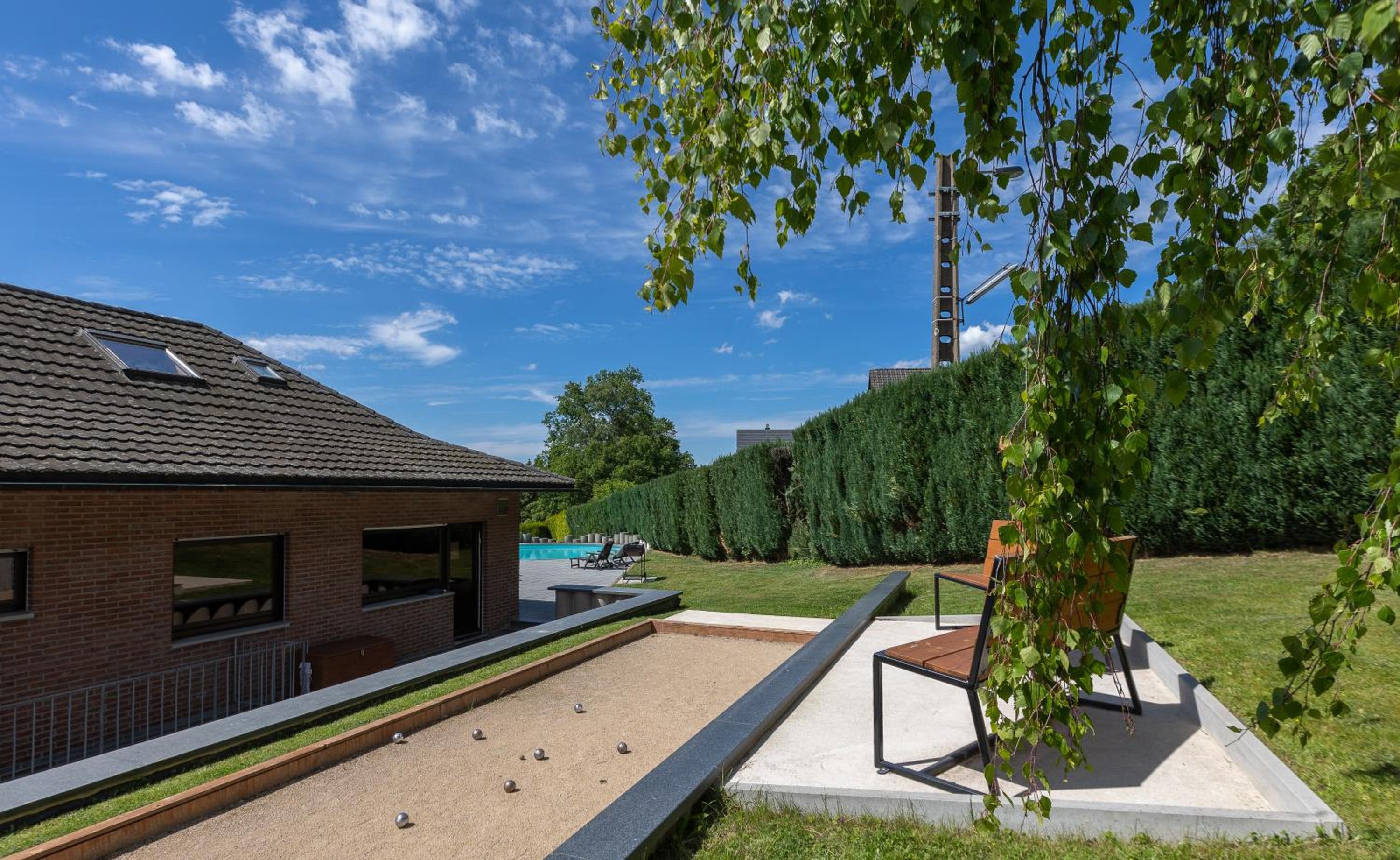 Luxueuse et spacieuse villa avec sauna et piscine