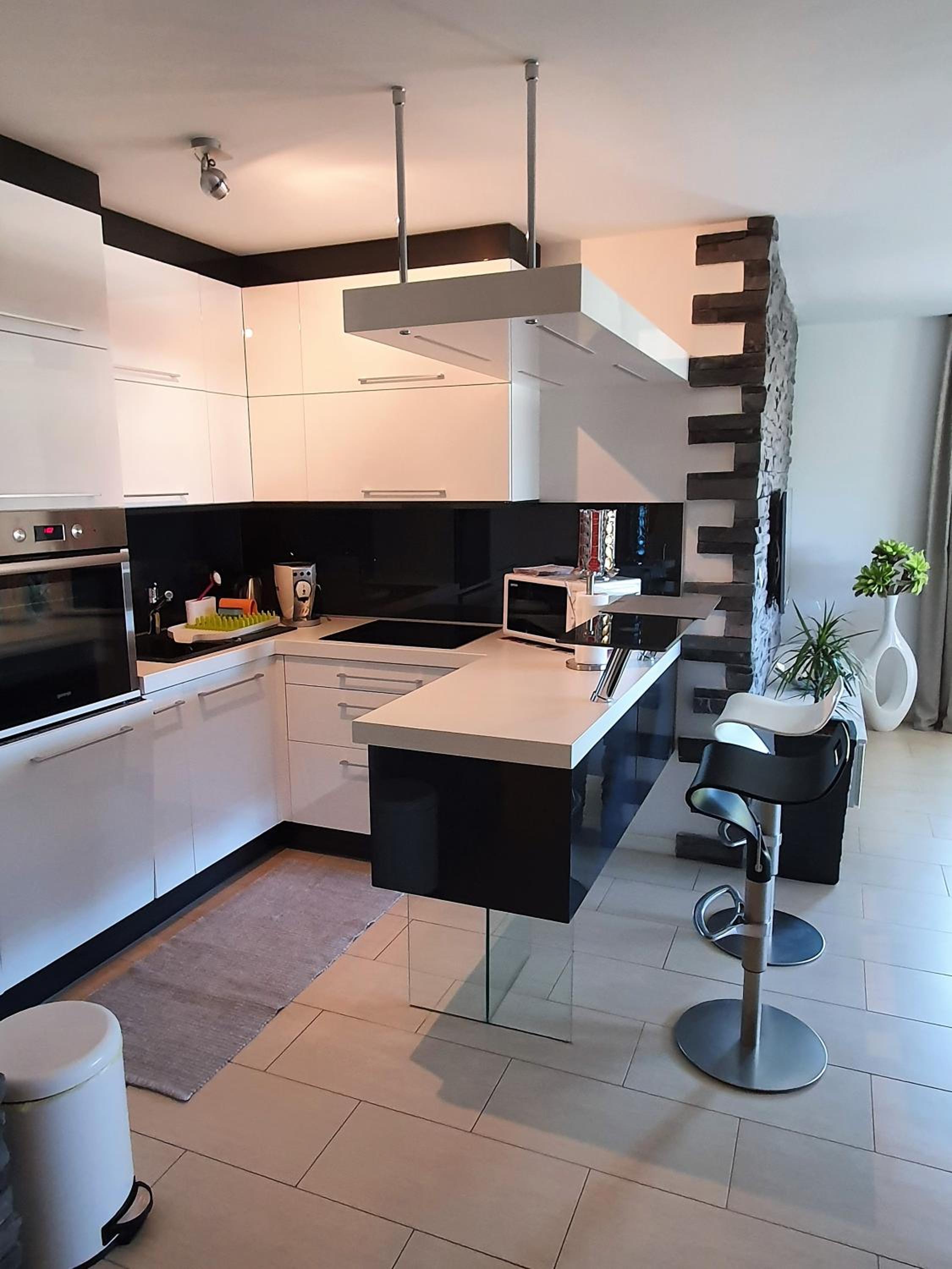 Lucia Exclusive with parking in the garage - Property Image 18