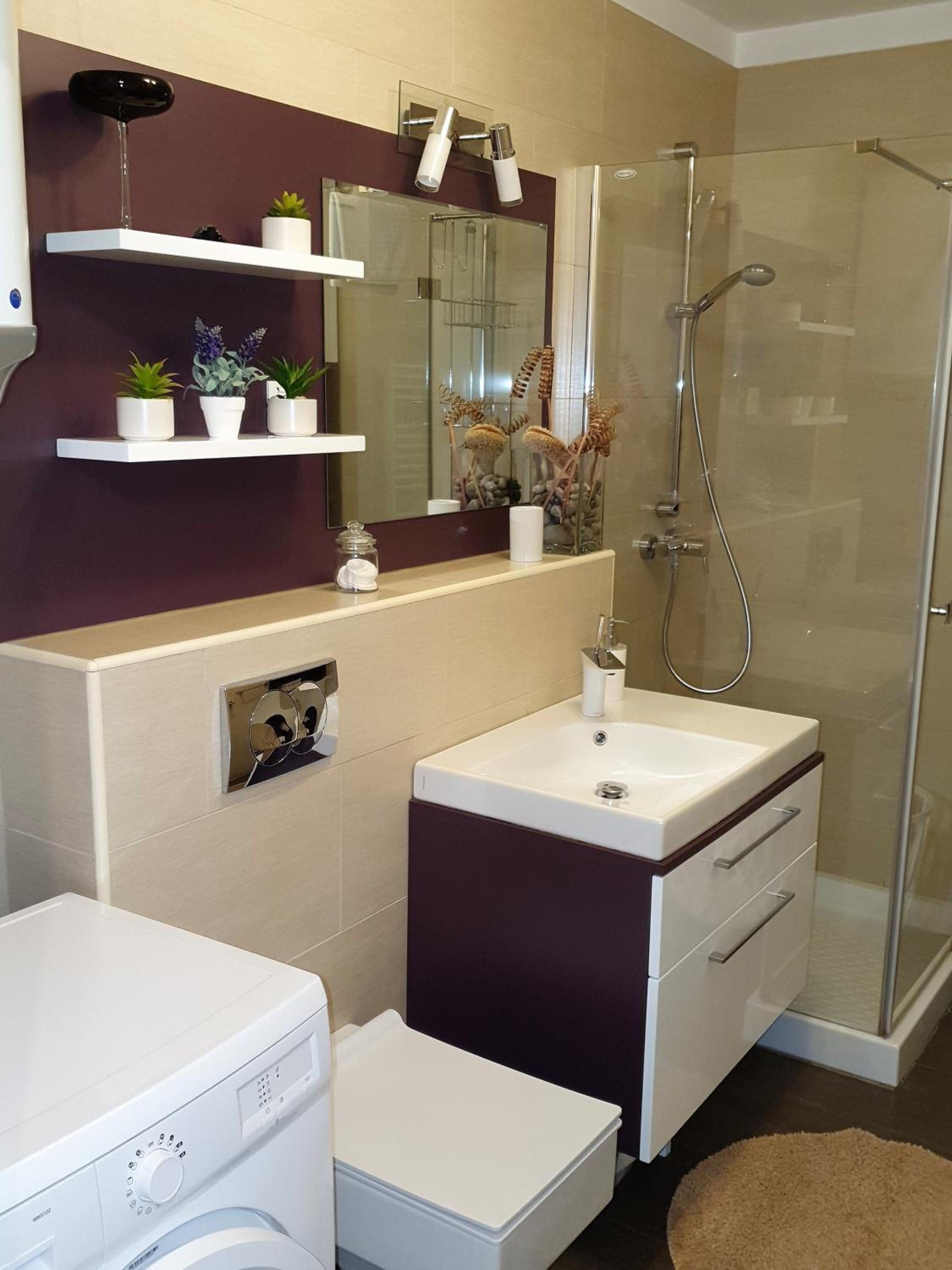 Lucia Exclusive with parking in the garage - Property Image 13